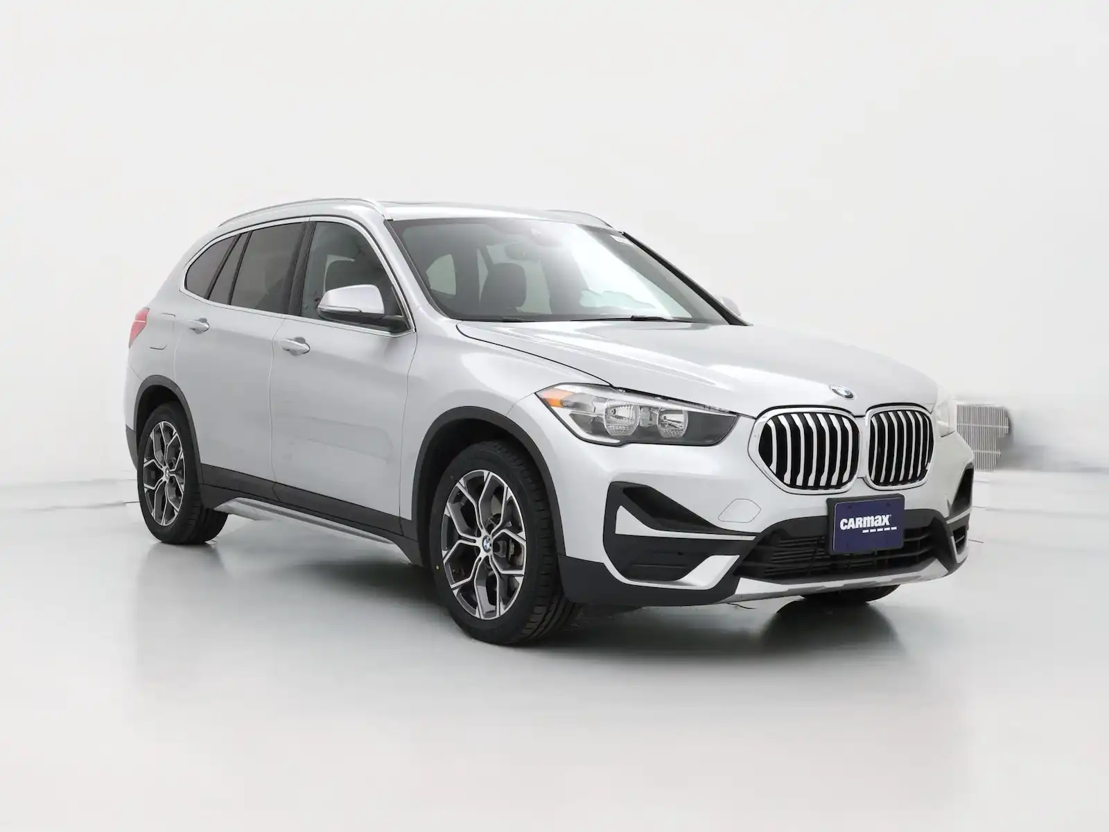 2021 BMW X1 xDrive28i's photo