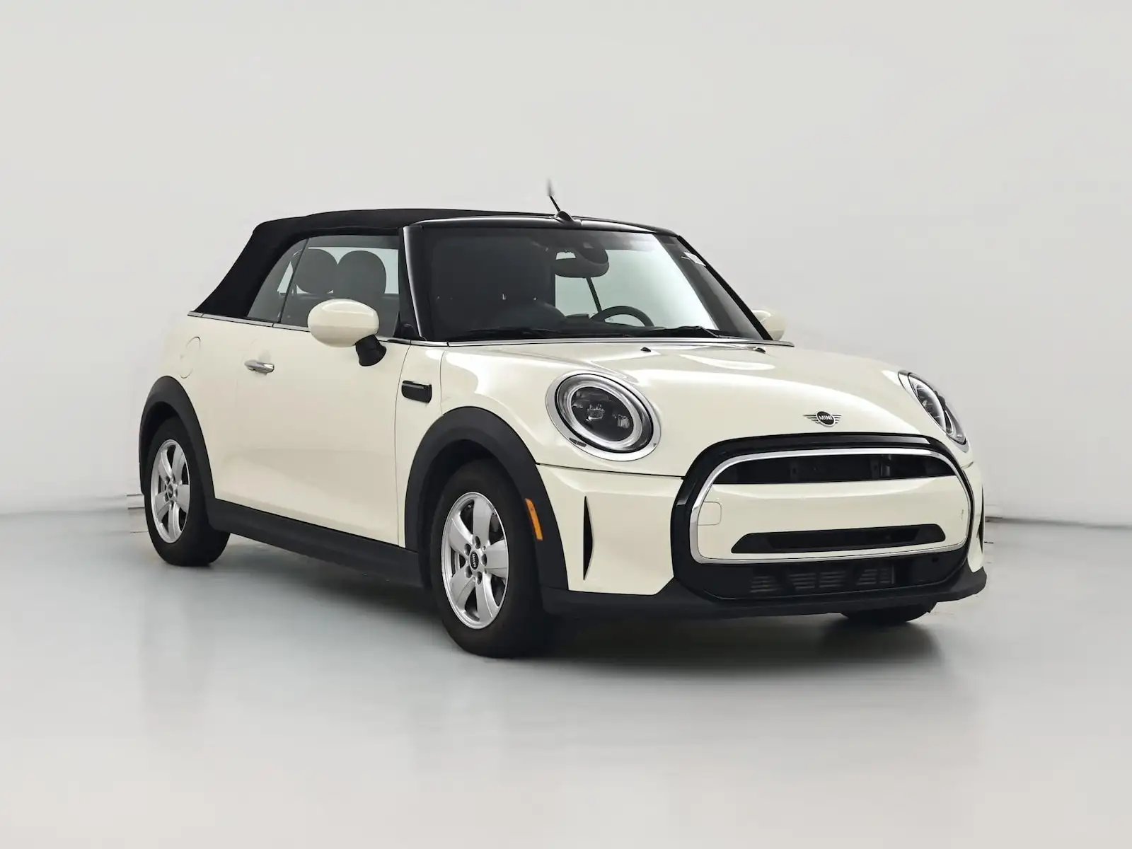 2022 MINI Convertible Cooper's photo