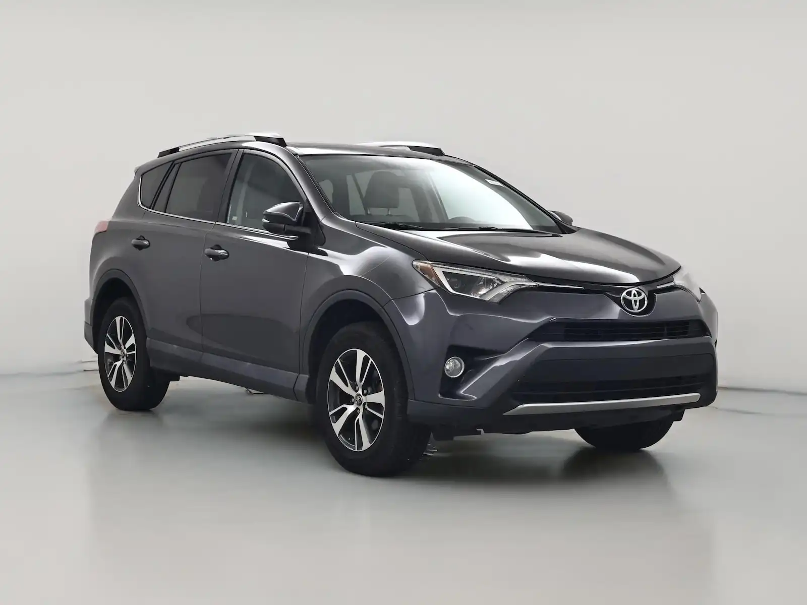 2016 Toyota RAV4 XLE's photo