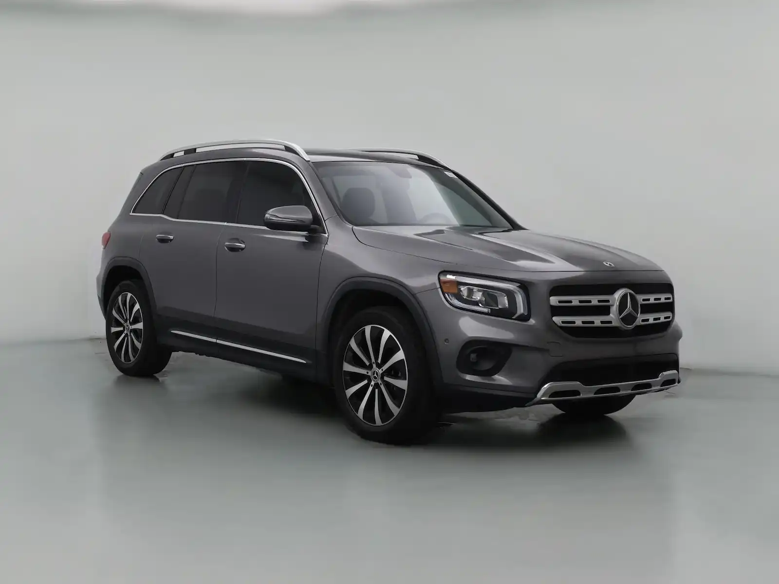 2022 Mercedes-Benz GLB GLB250's photo