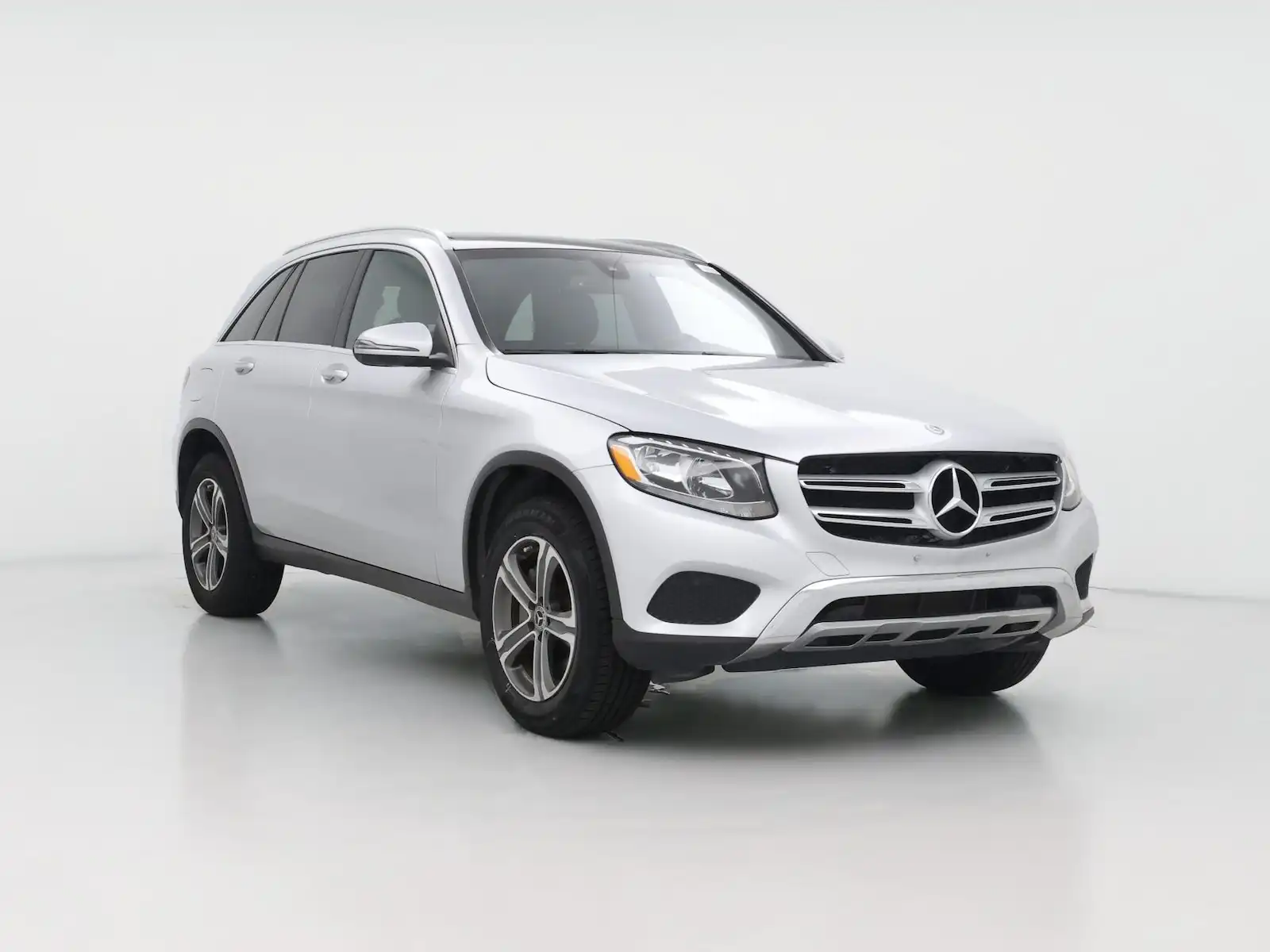 2018 Mercedes-Benz GLC GLC300 4MATIC's photo