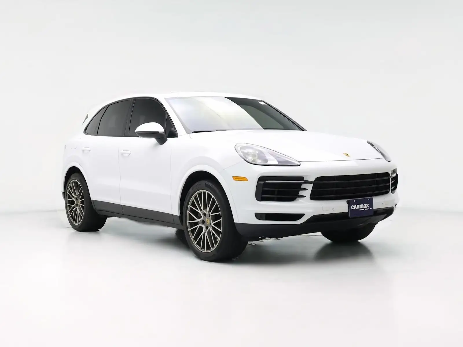 2023 Porsche Cayenne Platinum Edition S photo 1