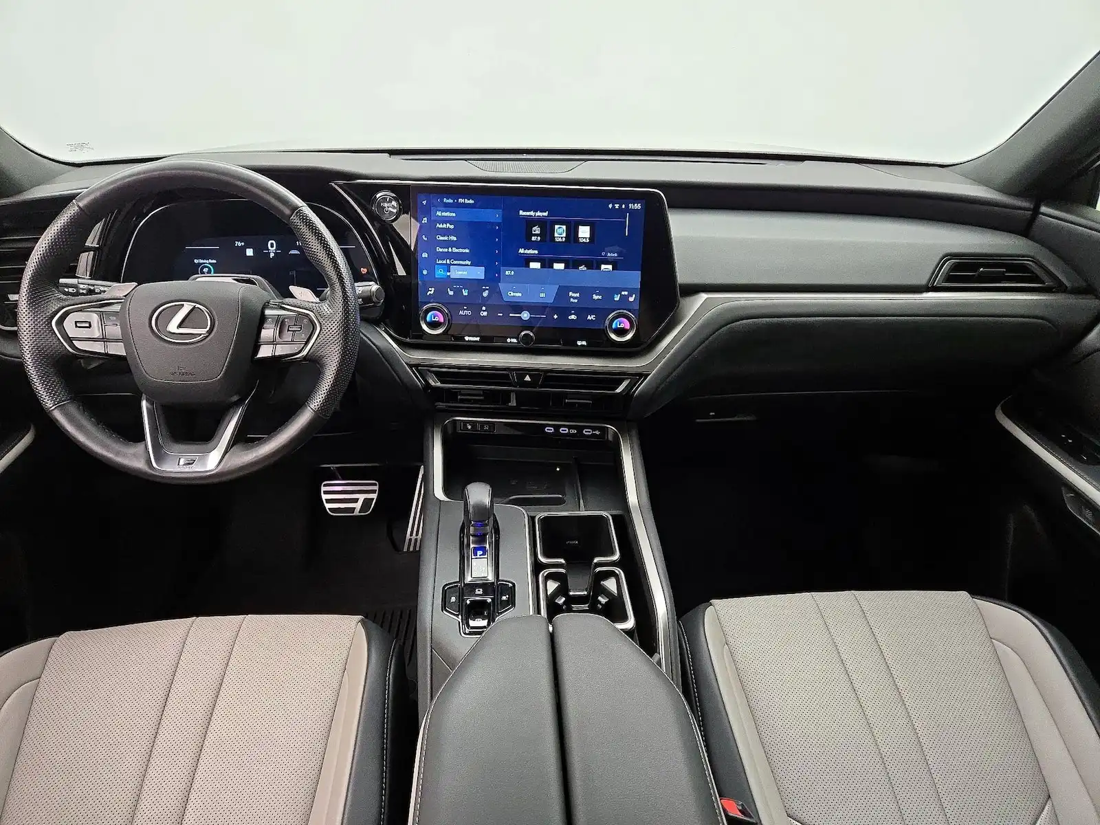 2024 Lexus TX 500h 500h F Sport Premium's photo