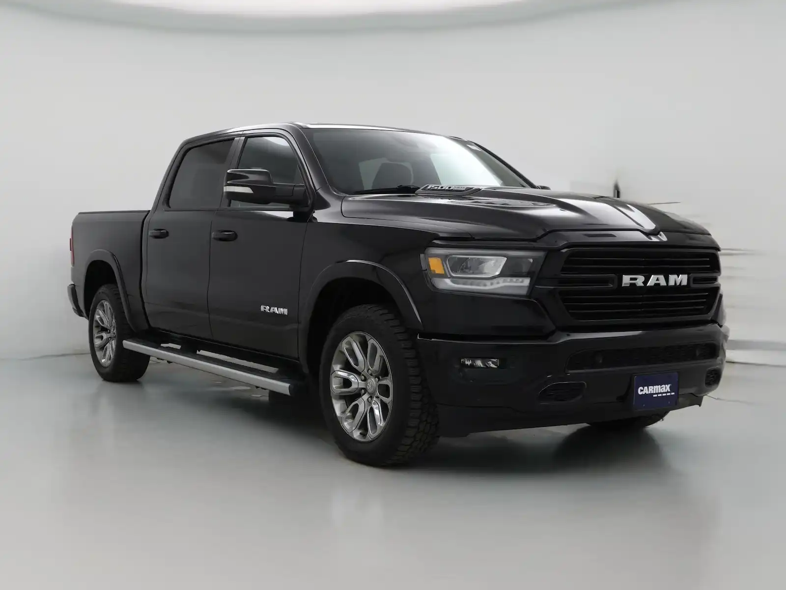 2021 RAM 1500 Laramie 4WD Crew Cab 5'7's photo