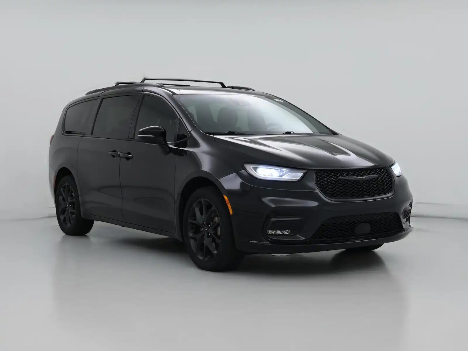 2023 Chrysler Pacifica Limited AWD's photo