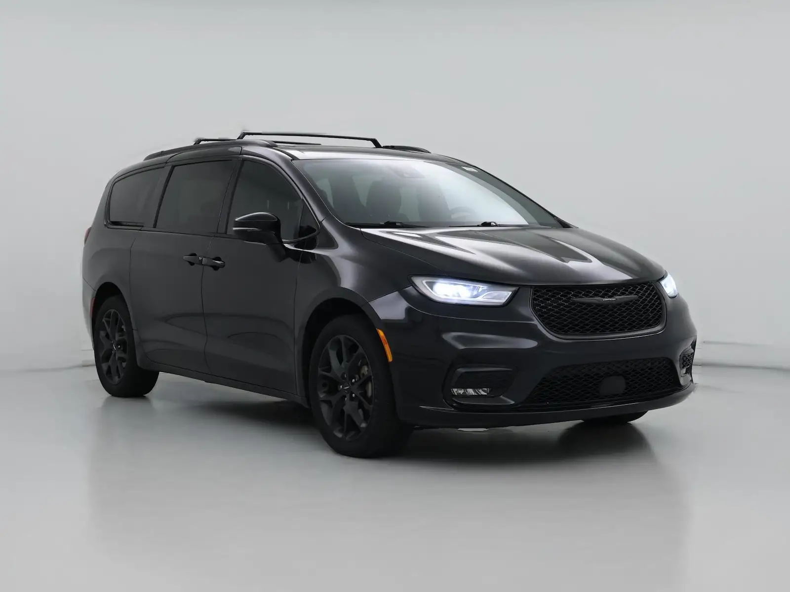 2023 Chrysler Pacifica Limited AWD photo 1