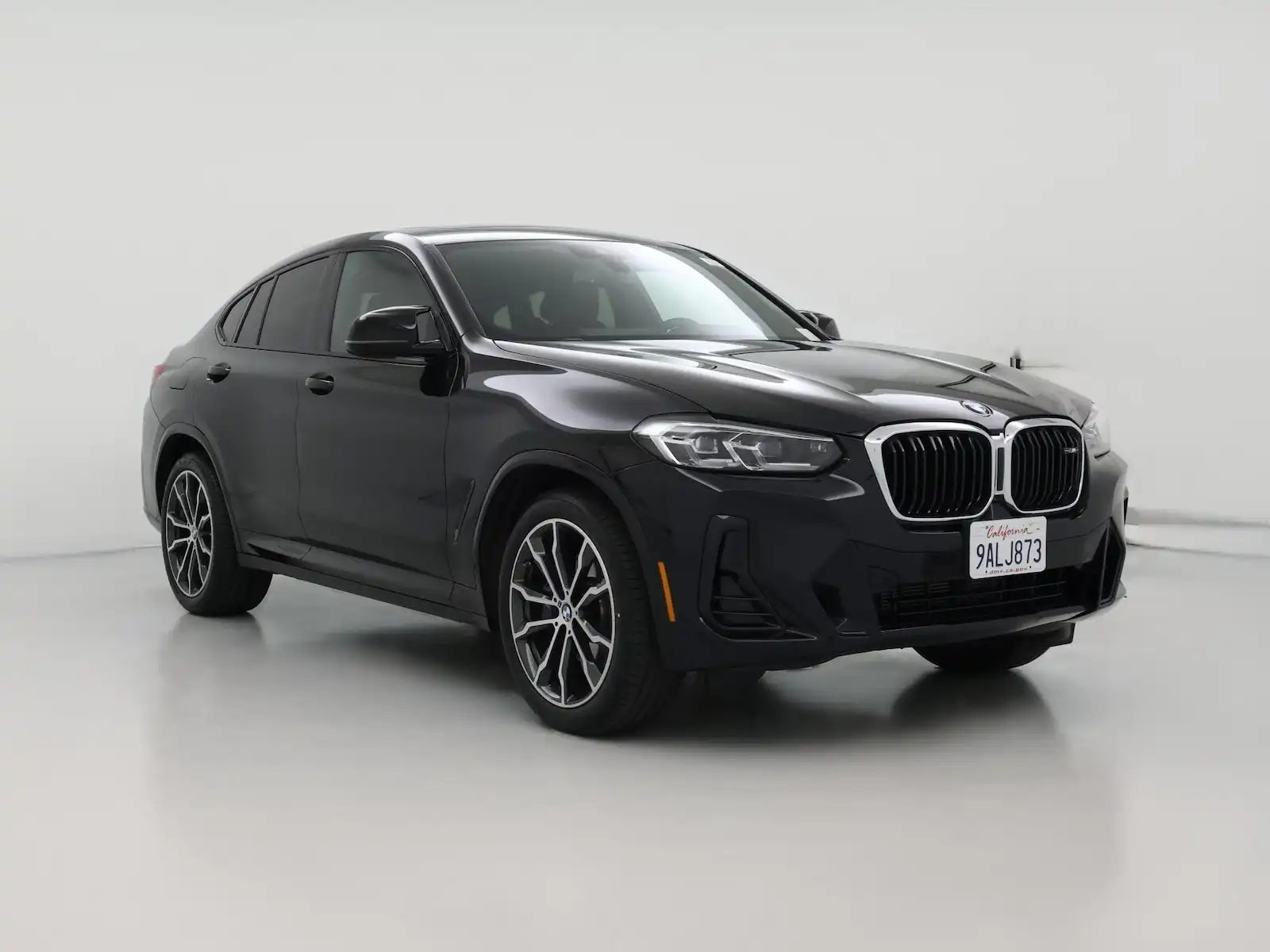 2022 BMW X4 M40i's photo