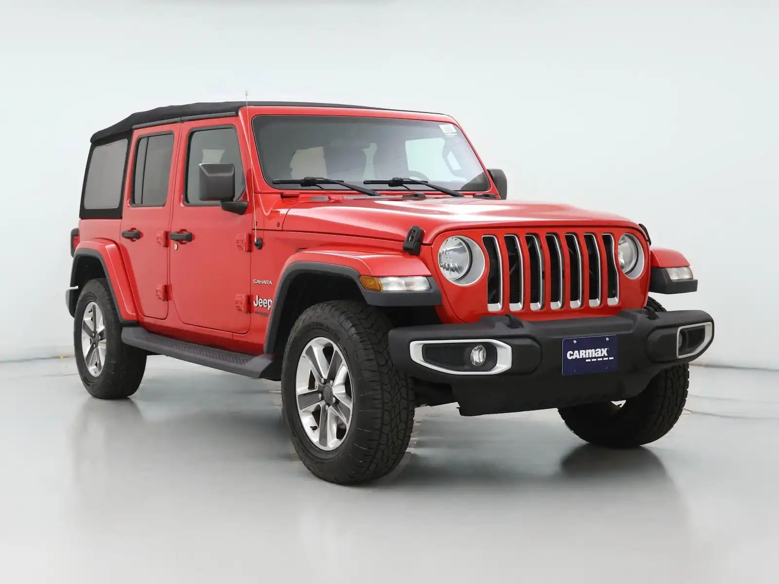 2019 Jeep Wrangler Sahara's photo