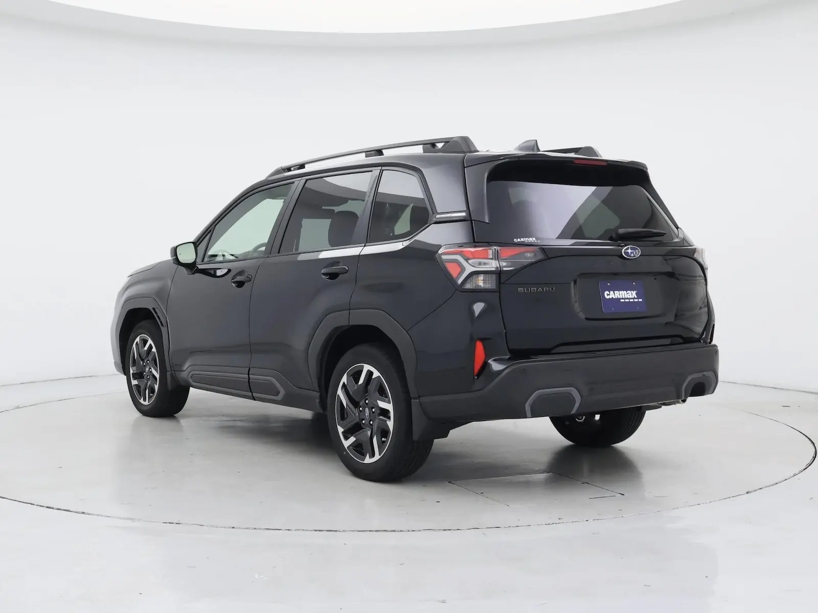 2025 Subaru Forester Limited photo 3