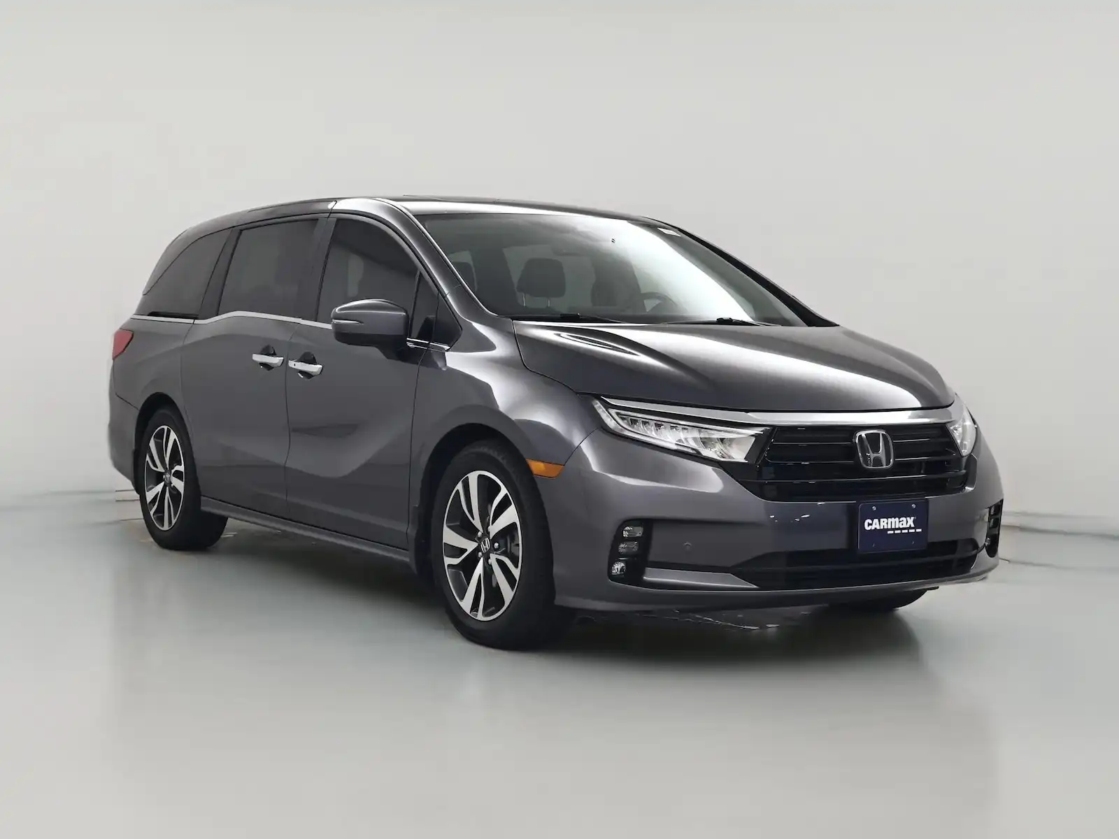 2023 Honda Odyssey Touring's photo