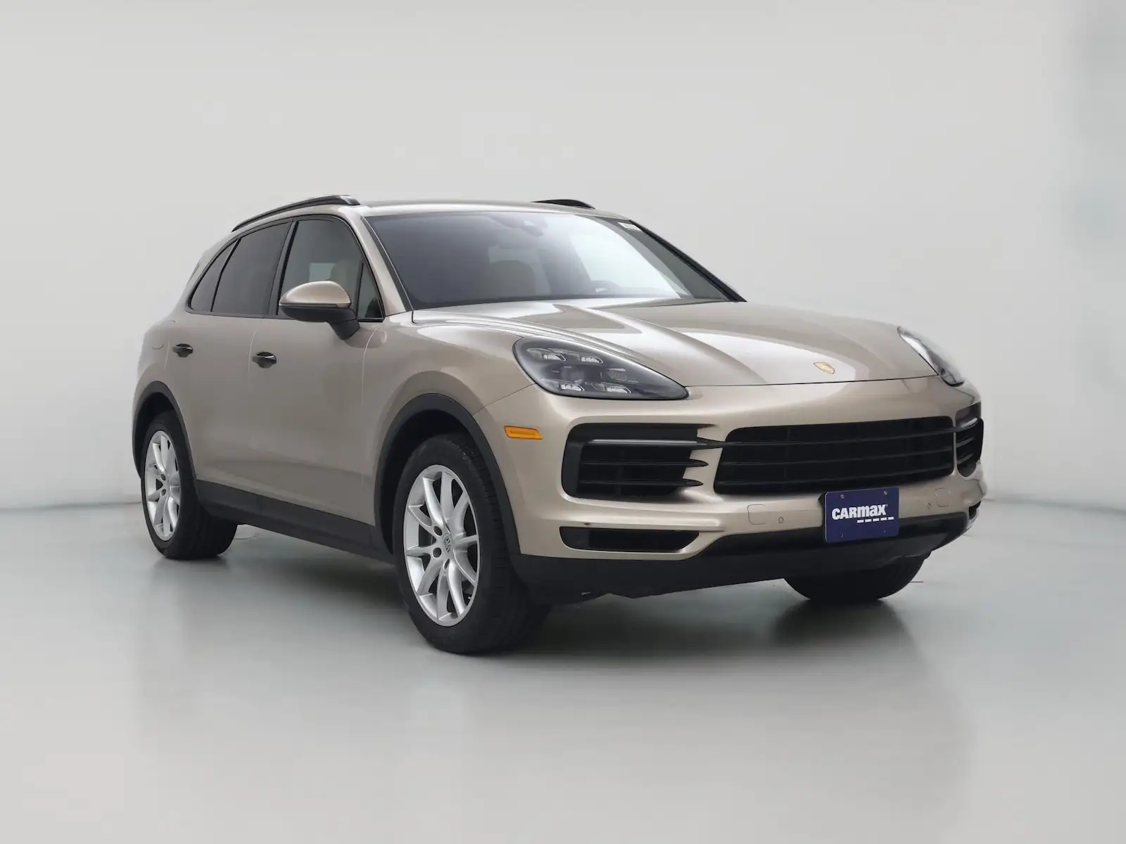 2019 Porsche Cayenne Base photo 1