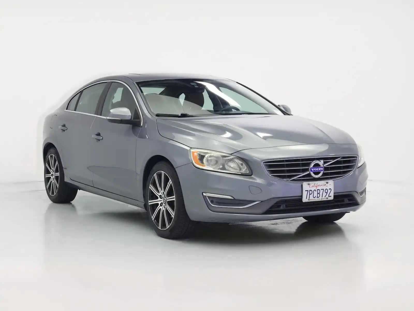 2016 Volvo S60 T5 Drive-E FWD Inscription Premier's photo