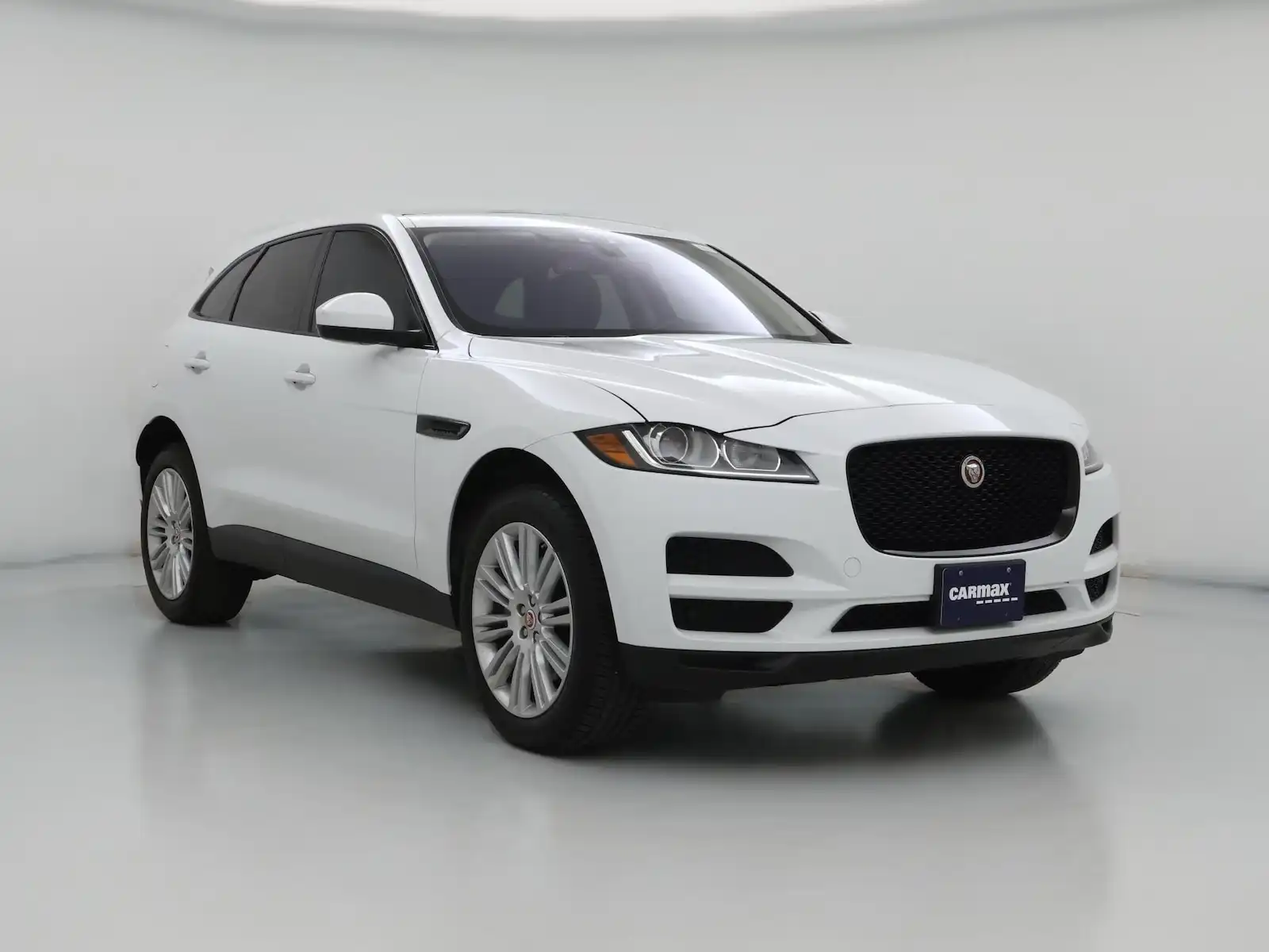 2017 Jaguar F-PACE 35t Premium AWD's photo