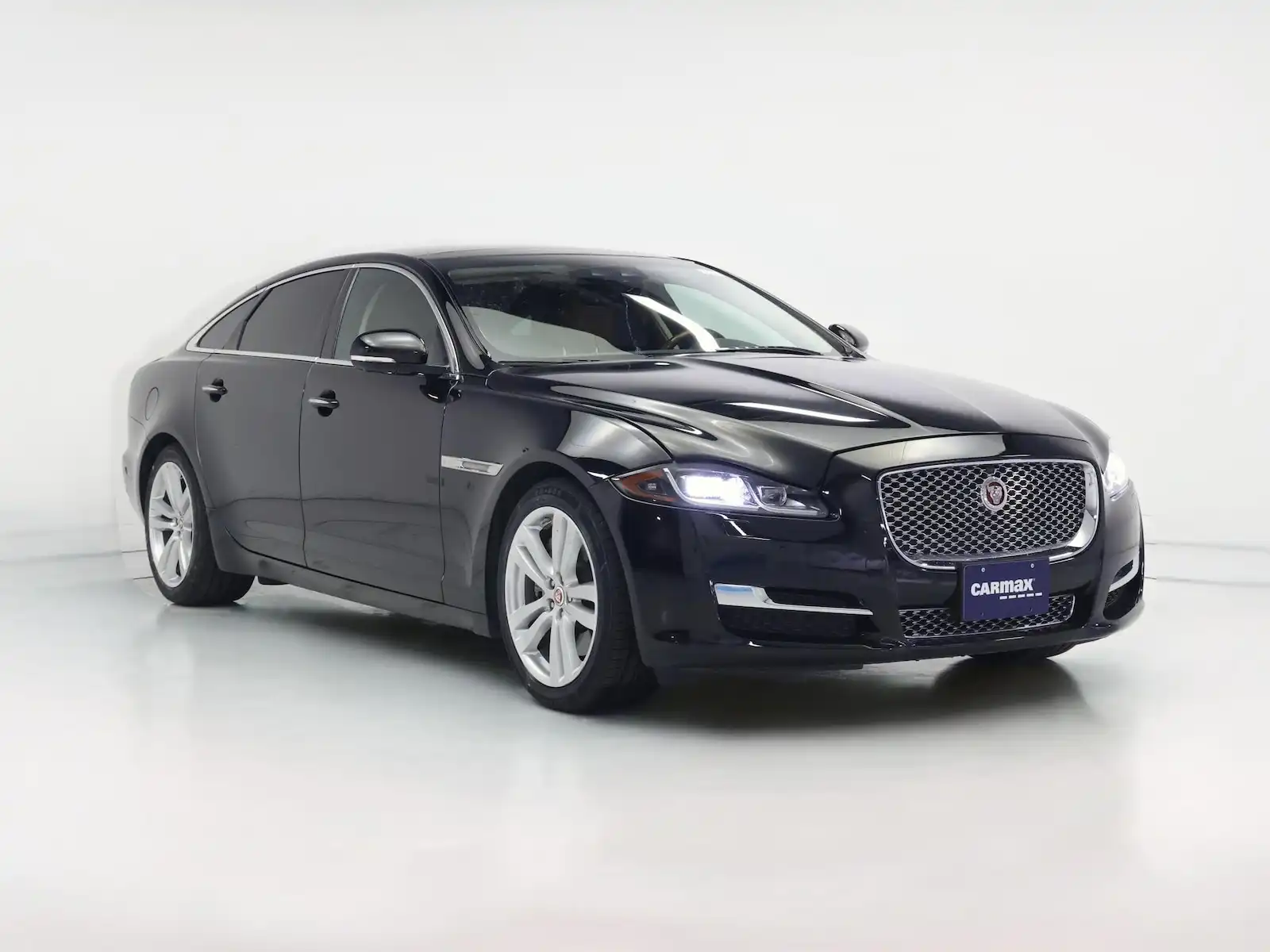 2019 Jaguar XJ Portfolio AWD XJL's photo