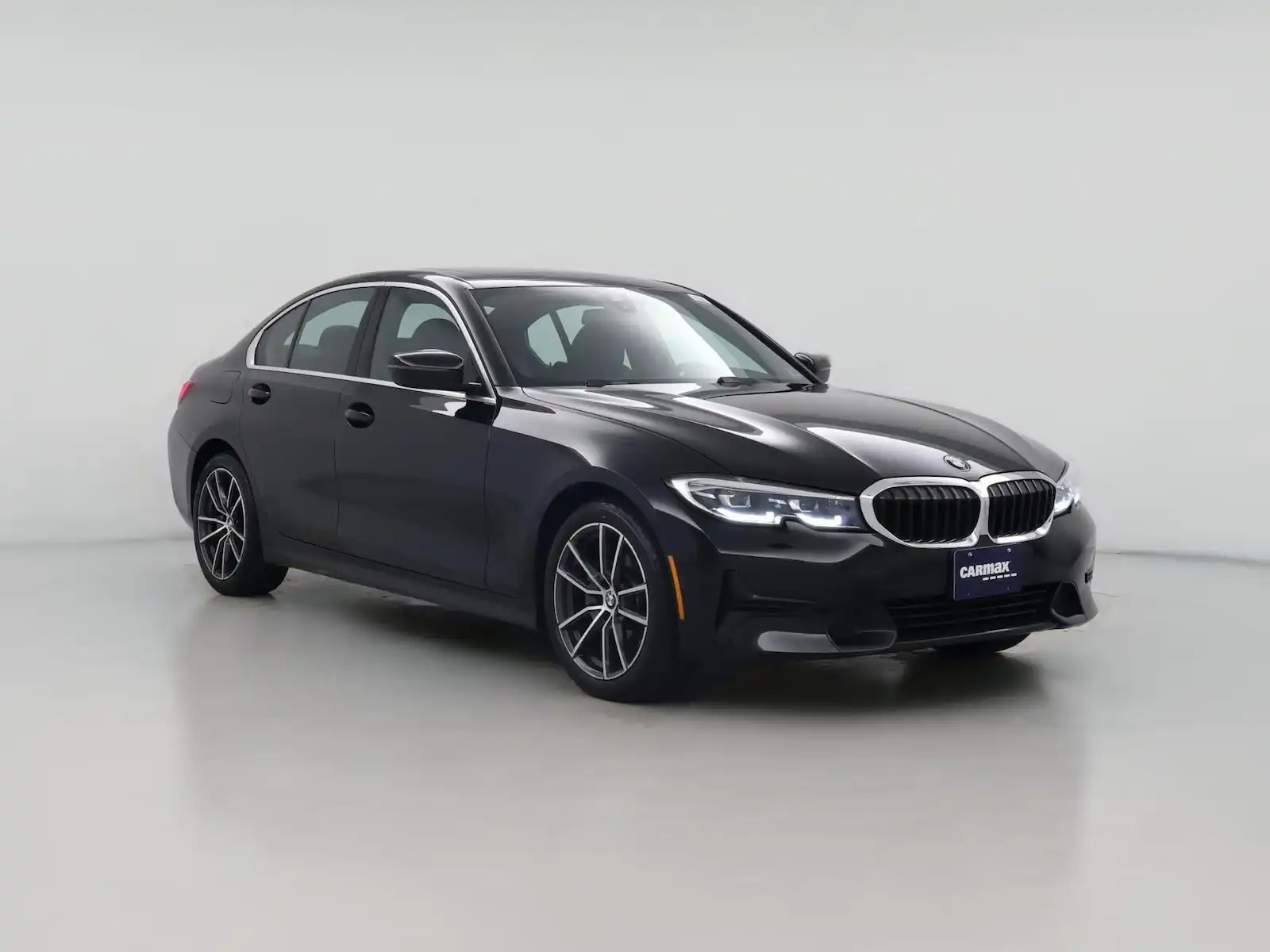 2021 BMW 3 Series 330i Sedan's photo