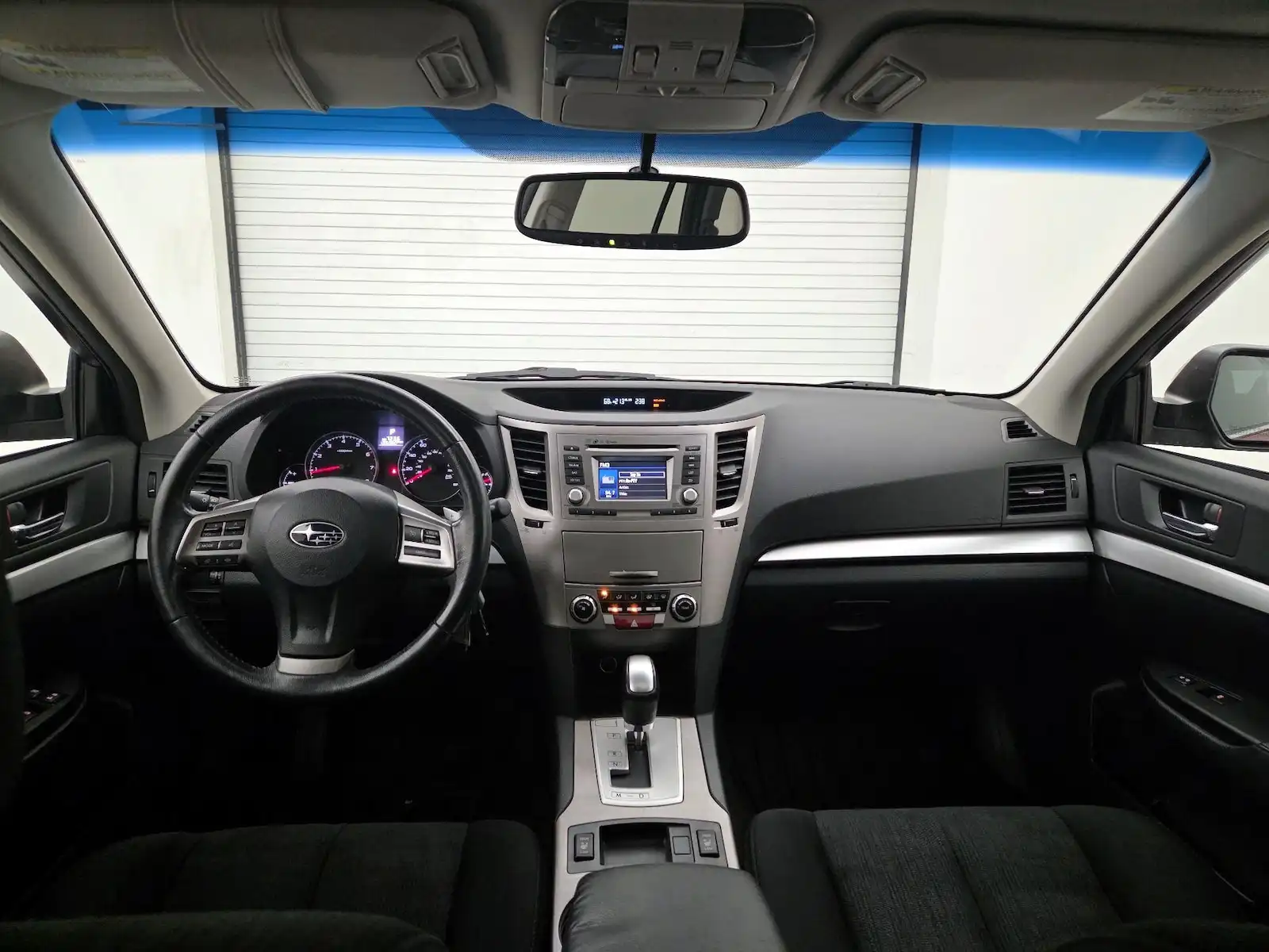 2014 Subaru Outback 2.5i Premium CVT PZEV's photo