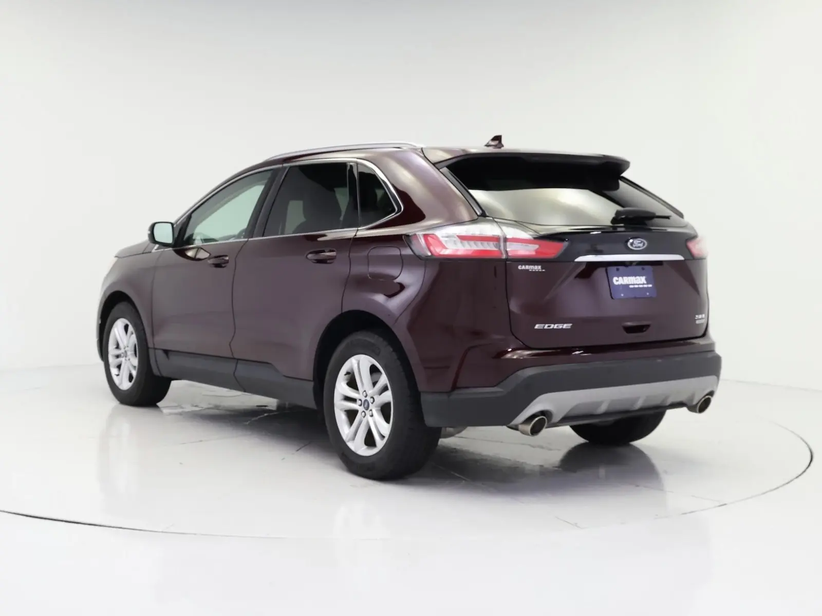2020 Ford Edge SEL photo 3