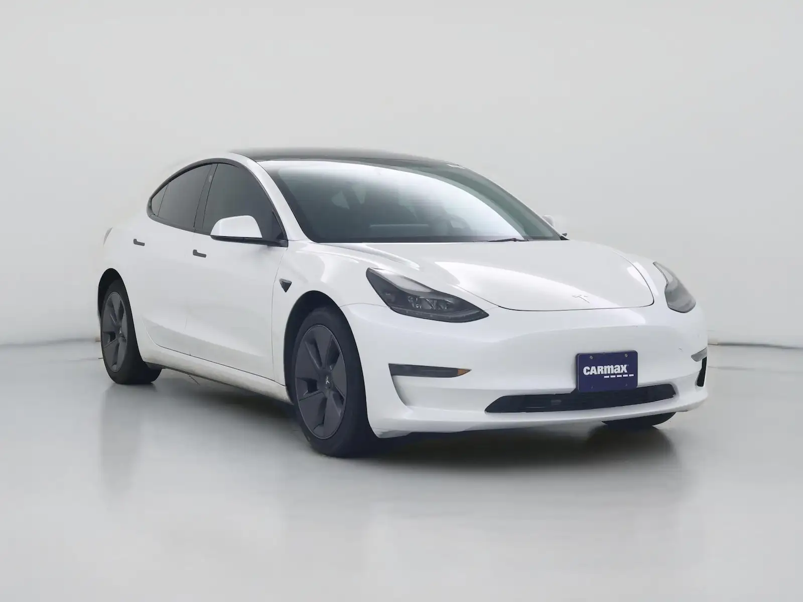 2023 Tesla Model 3 Base's photo