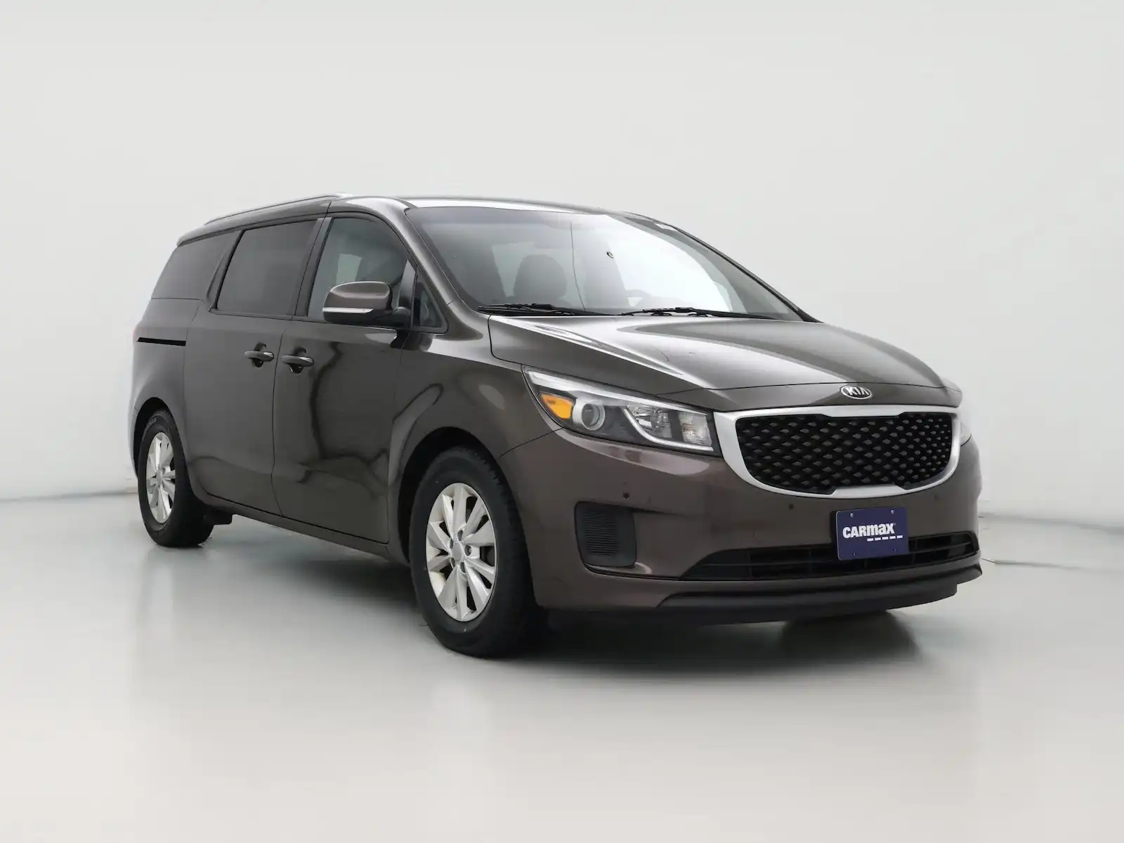 2017 Kia Sedona LX's photo