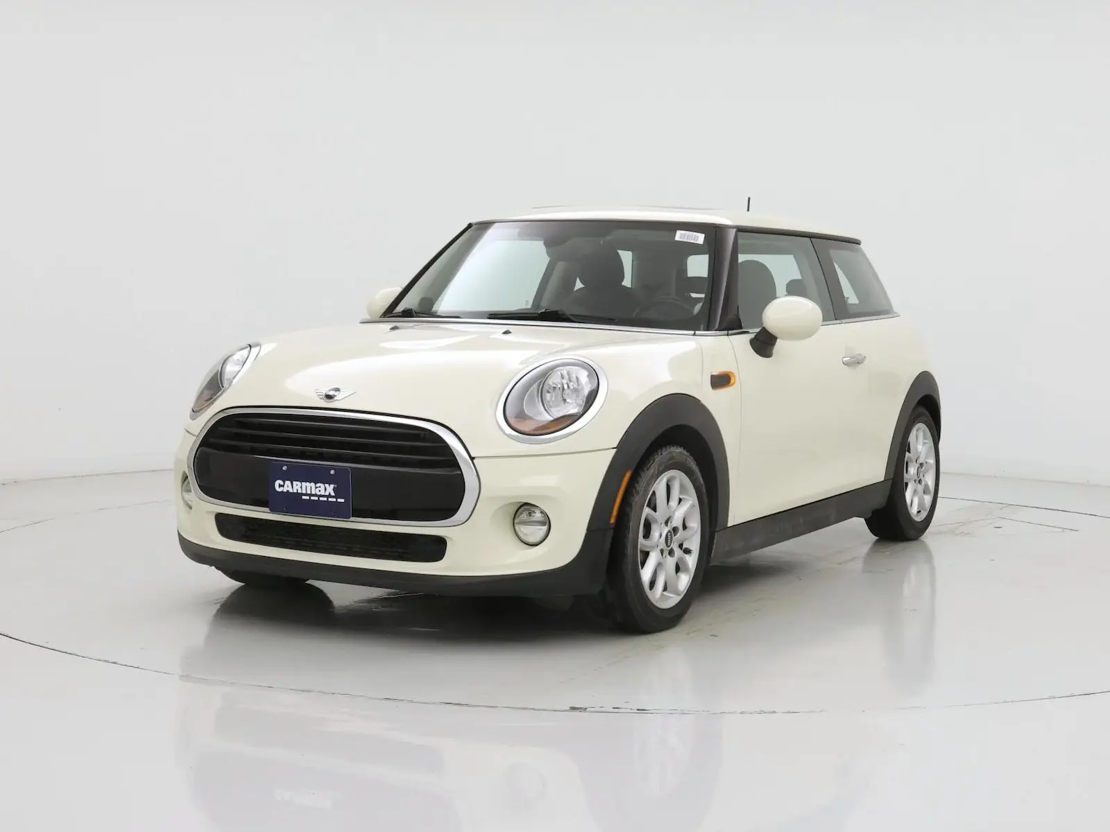 2017 MINI Cooper Base photo 5
