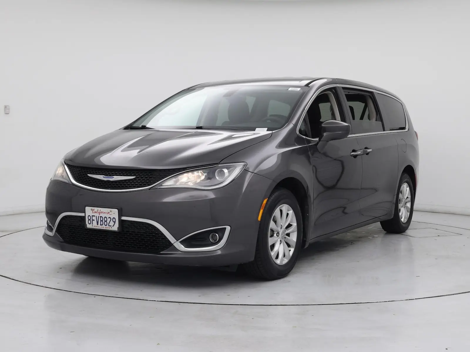 2018 Chrysler Pacifica Touring Plus photo 5