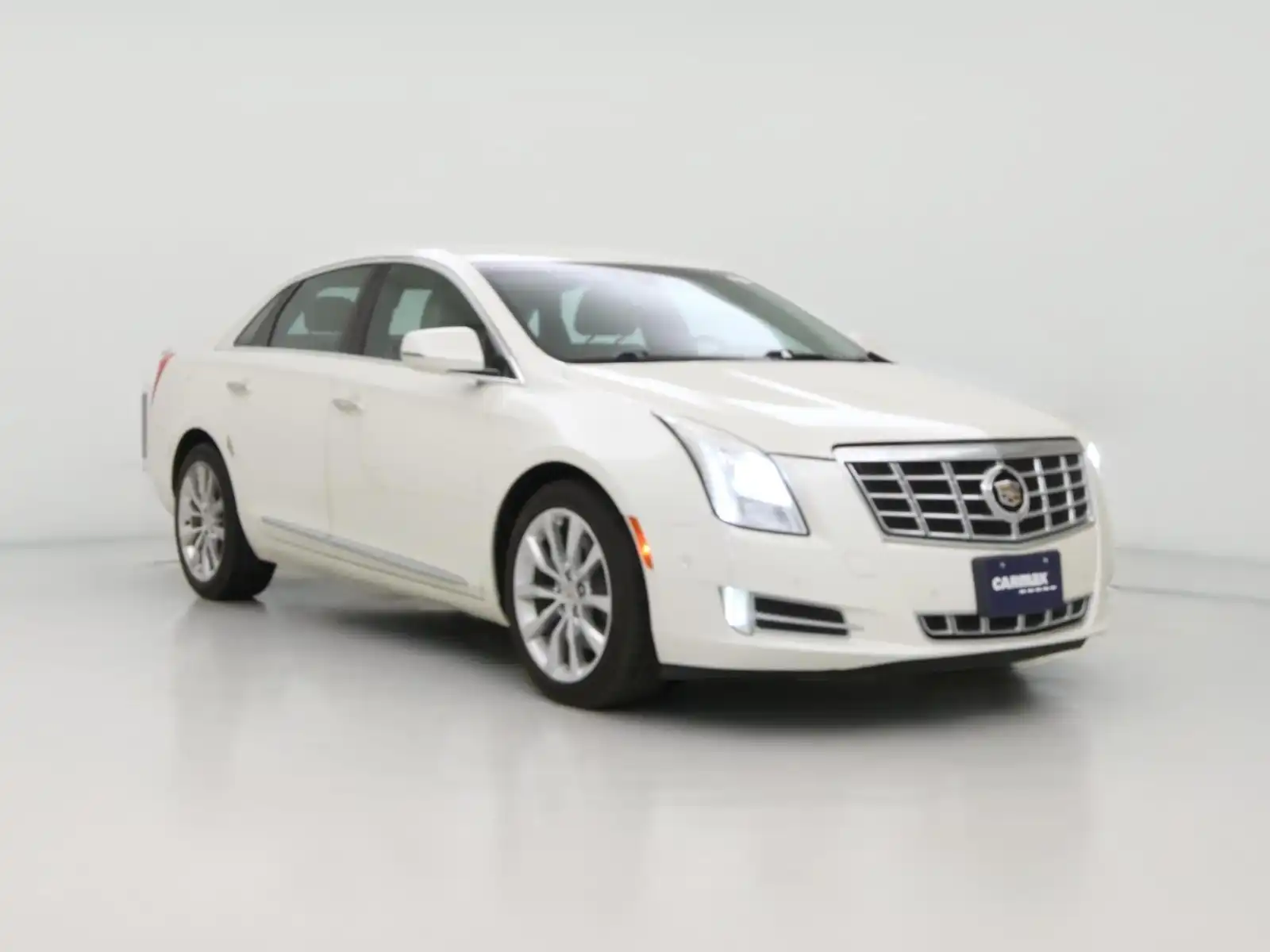 2015 Cadillac XTS 3.6L Luxury FWD Collection's photo