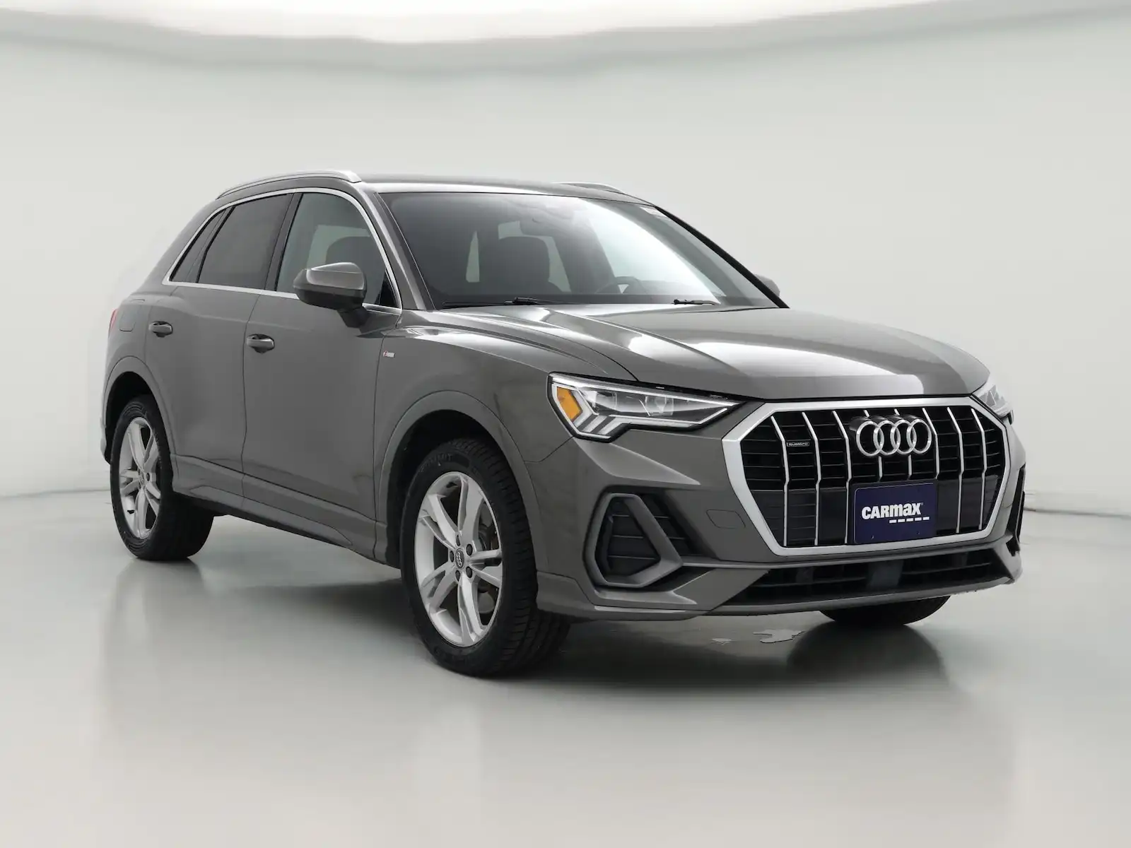 2020 Audi Q3 45 TFSI S Line Premium Plus quattro's photo