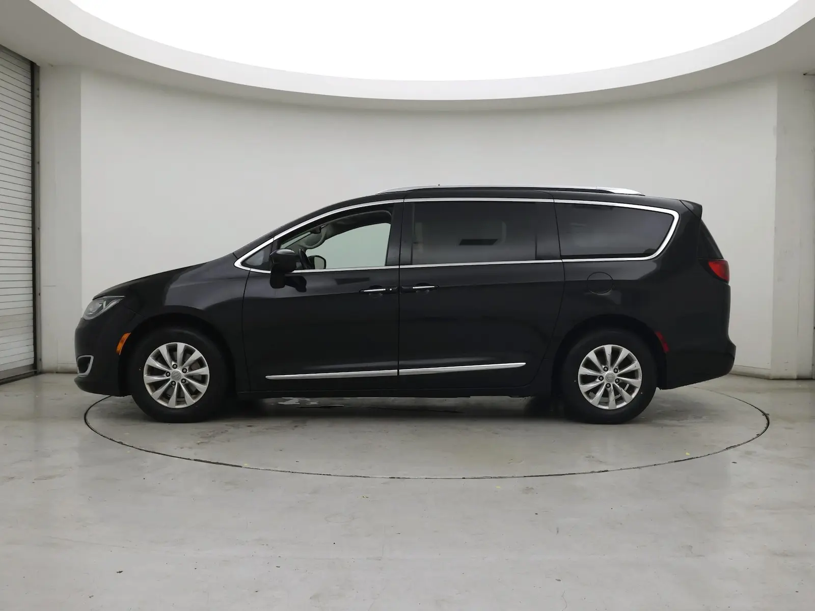 2018 Chrysler Pacifica Touring L Plus photo 4