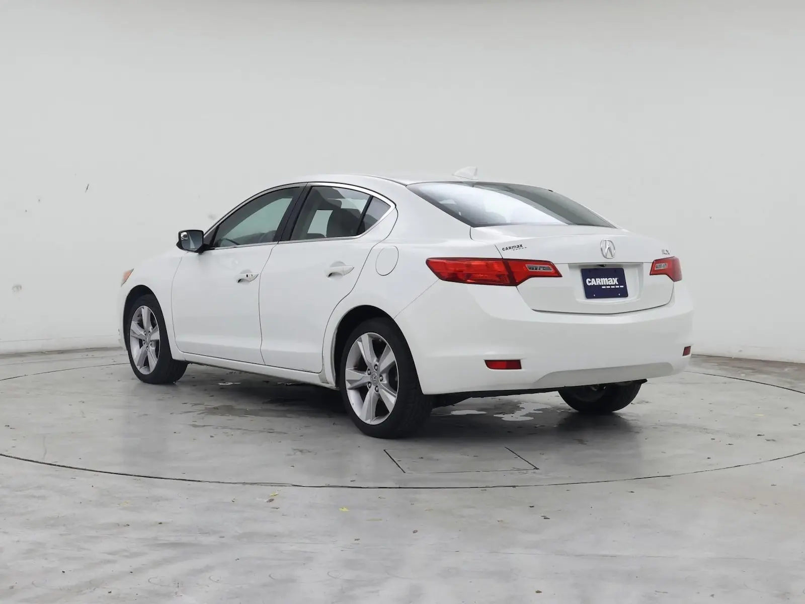 2015 Acura ILX Technology Package photo 3