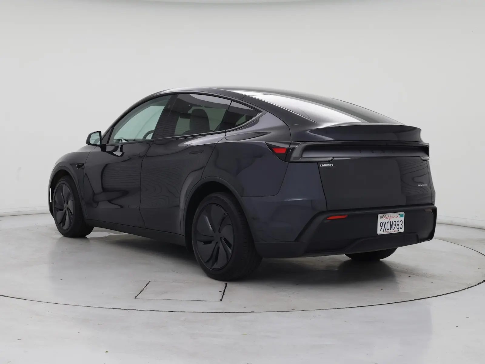 2026 Tesla Model Y Long Range Dual Motor AWD photo 3
