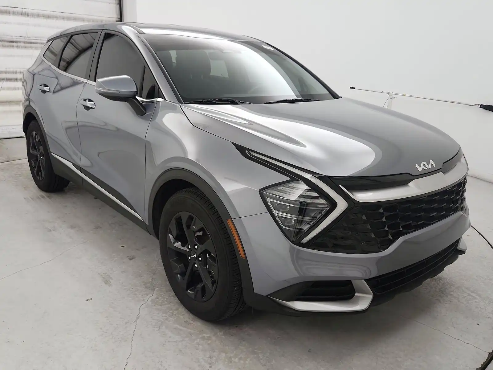2024 Kia Sportage EX Auto's photo