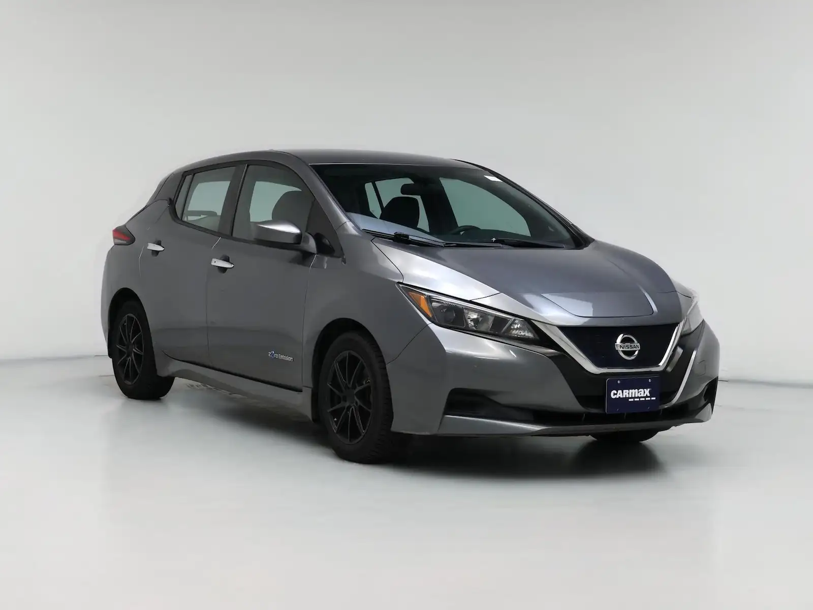 2019 Nissan Leaf S's photo