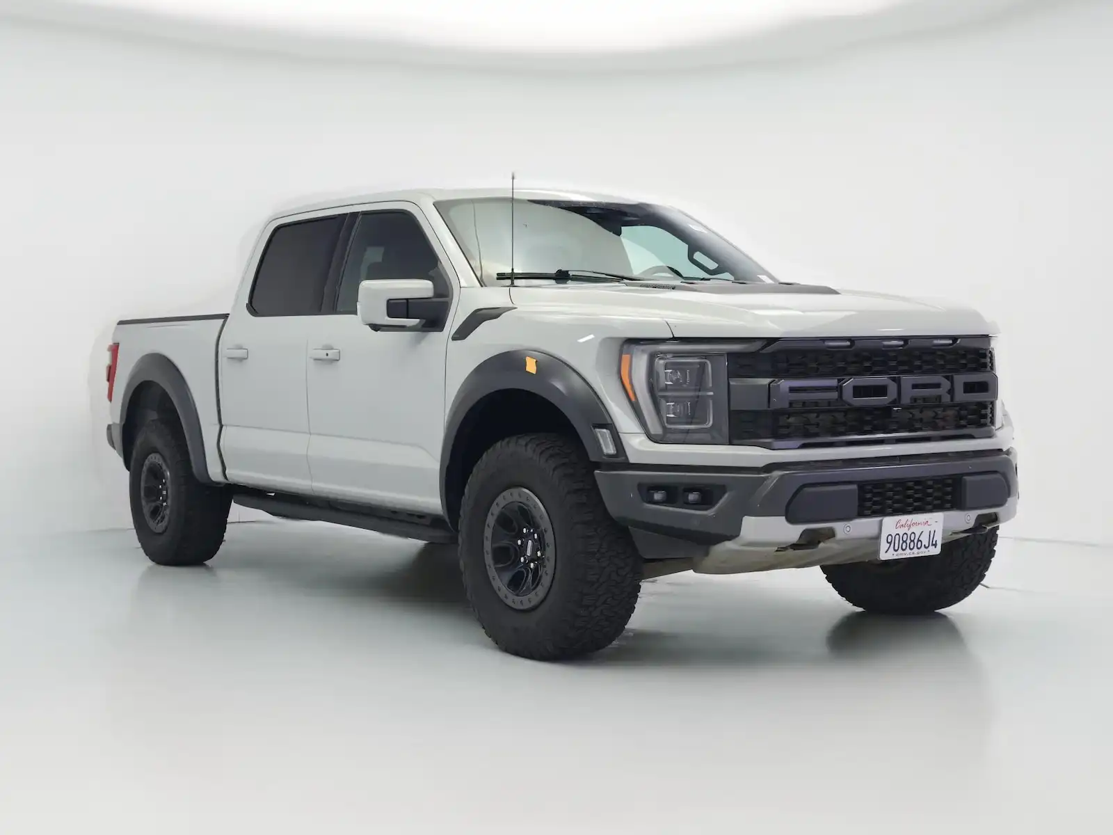2023 Ford F-150 Raptor 4WD SuperCrew 5-1/2' Box's photo