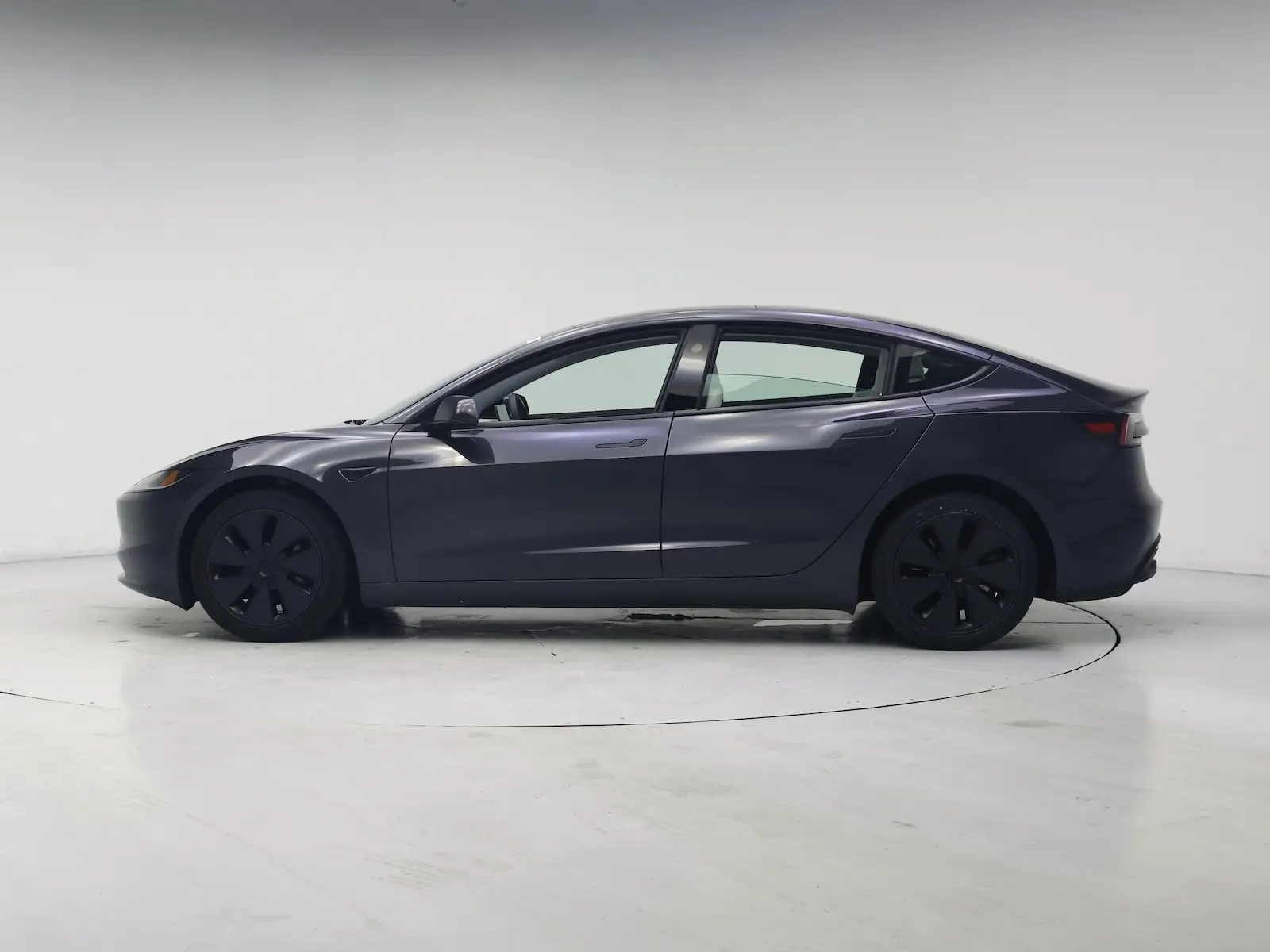 2024 Tesla Model 3 Long Range photo 4