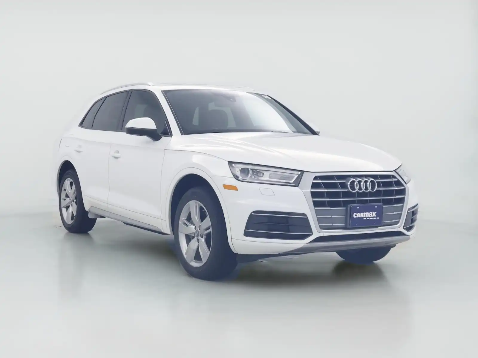 2018 Audi Q5 2.0T Premium quattro S tronic's photo