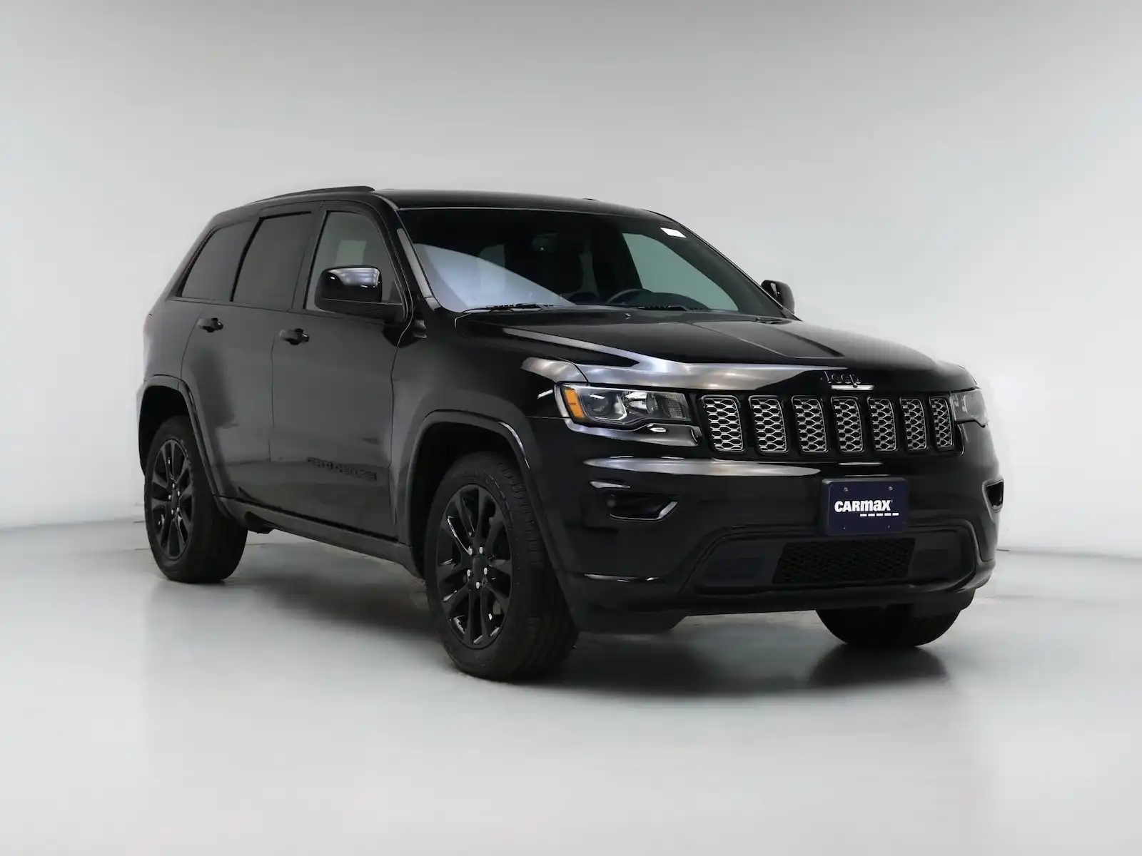 2018 Jeep Grand Cherokee Altitude's photo
