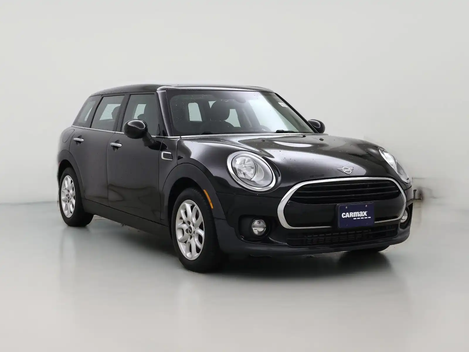 2019 MINI Clubman Cooper Signature's photo