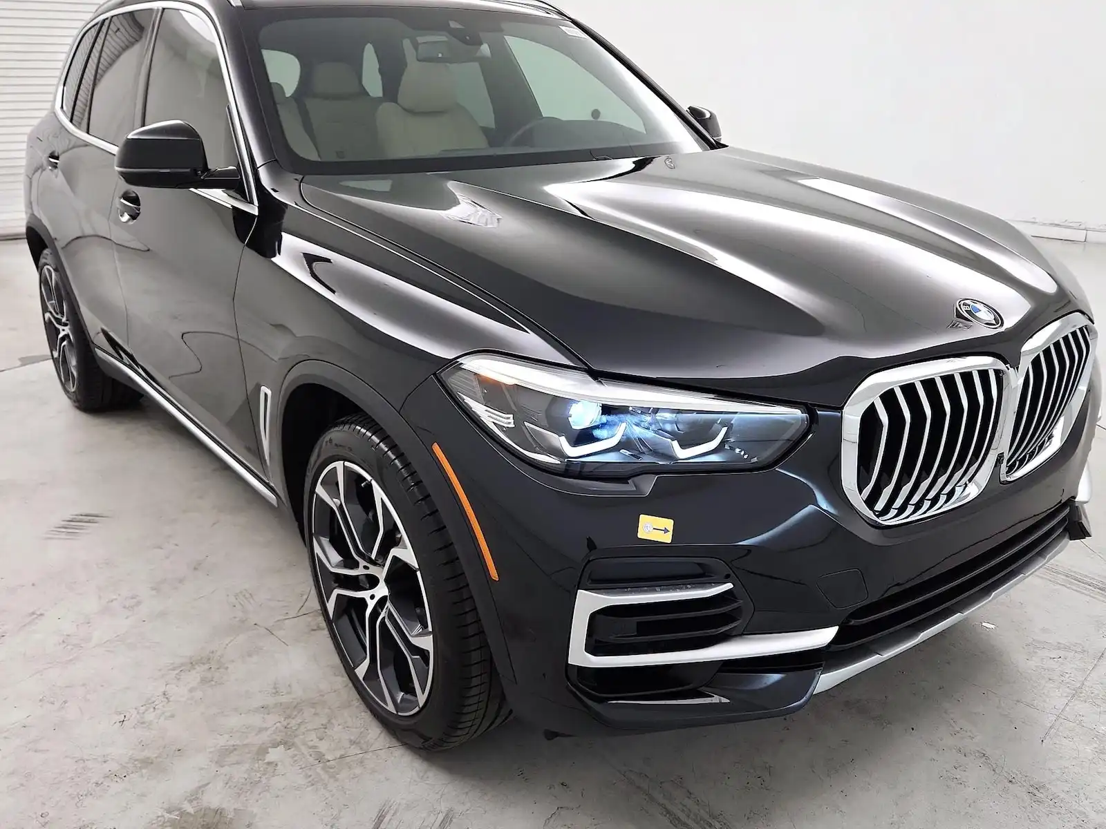 2022 BMW X5 sDrive40i's photo