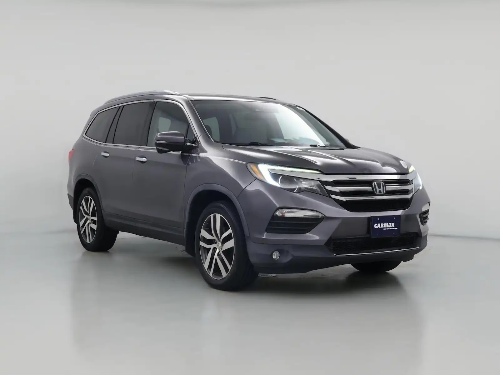 2016 Honda Pilot Touring 4WD's photo