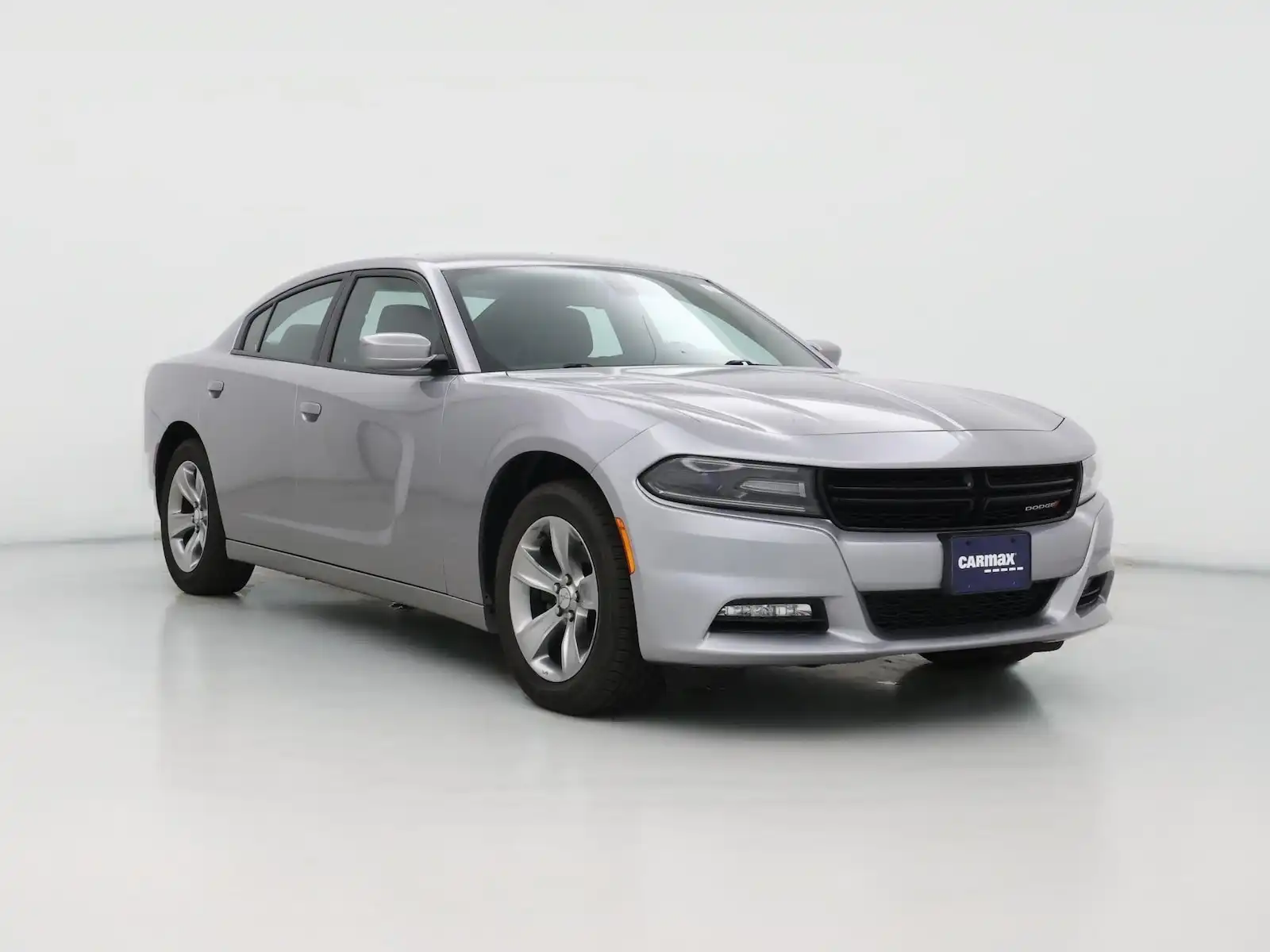 2016 Dodge Charger SXT's photo