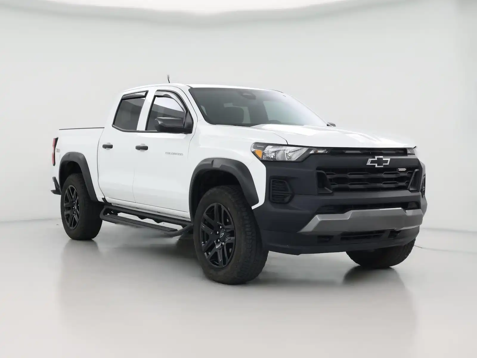 2025 Chevrolet Colorado 4WD Crew Cab Short Box Trail Boss's photo