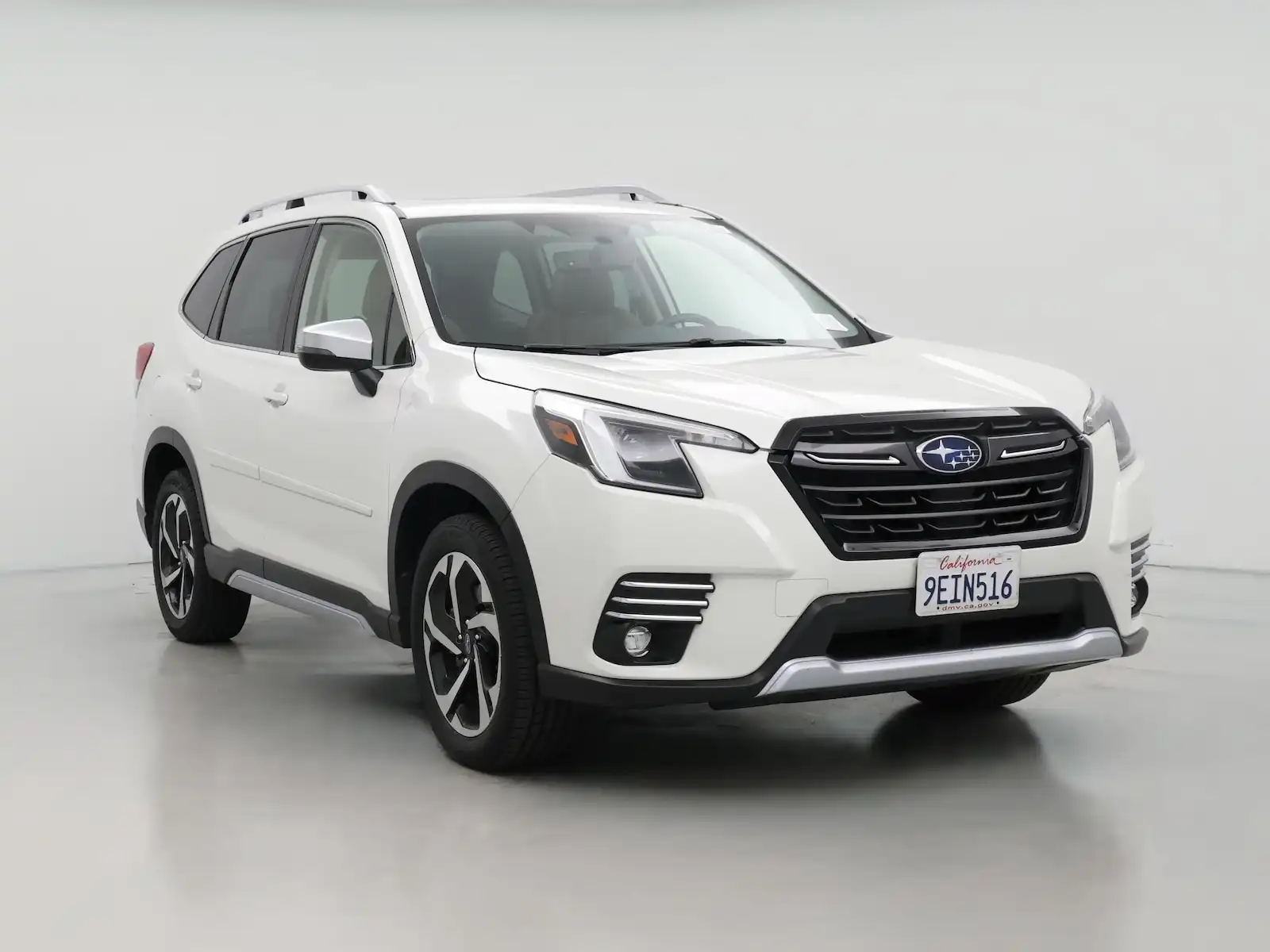 2023 Subaru Forester Touring's photo