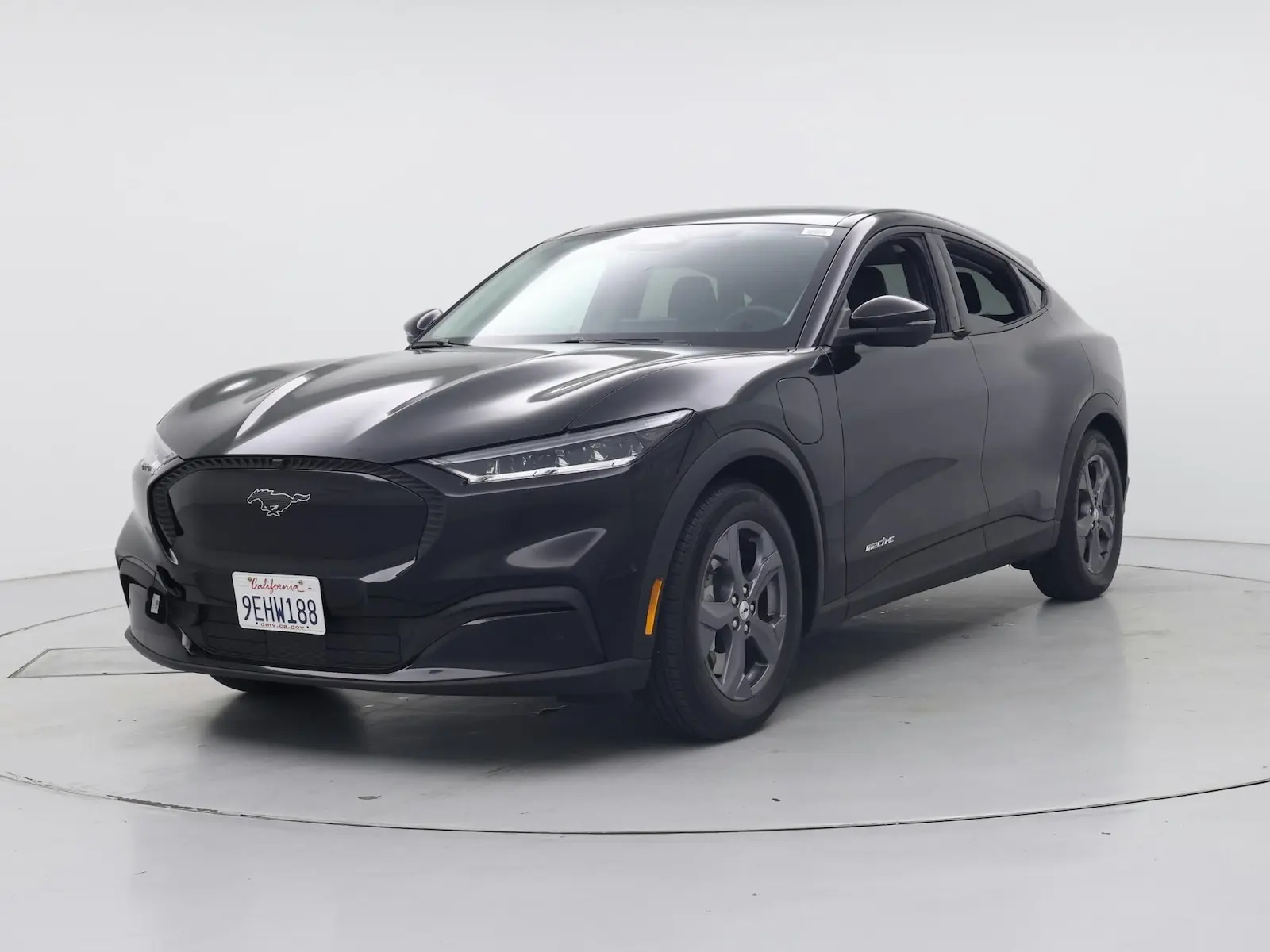 2023 Ford Mustang-Mach-e Select photo 5