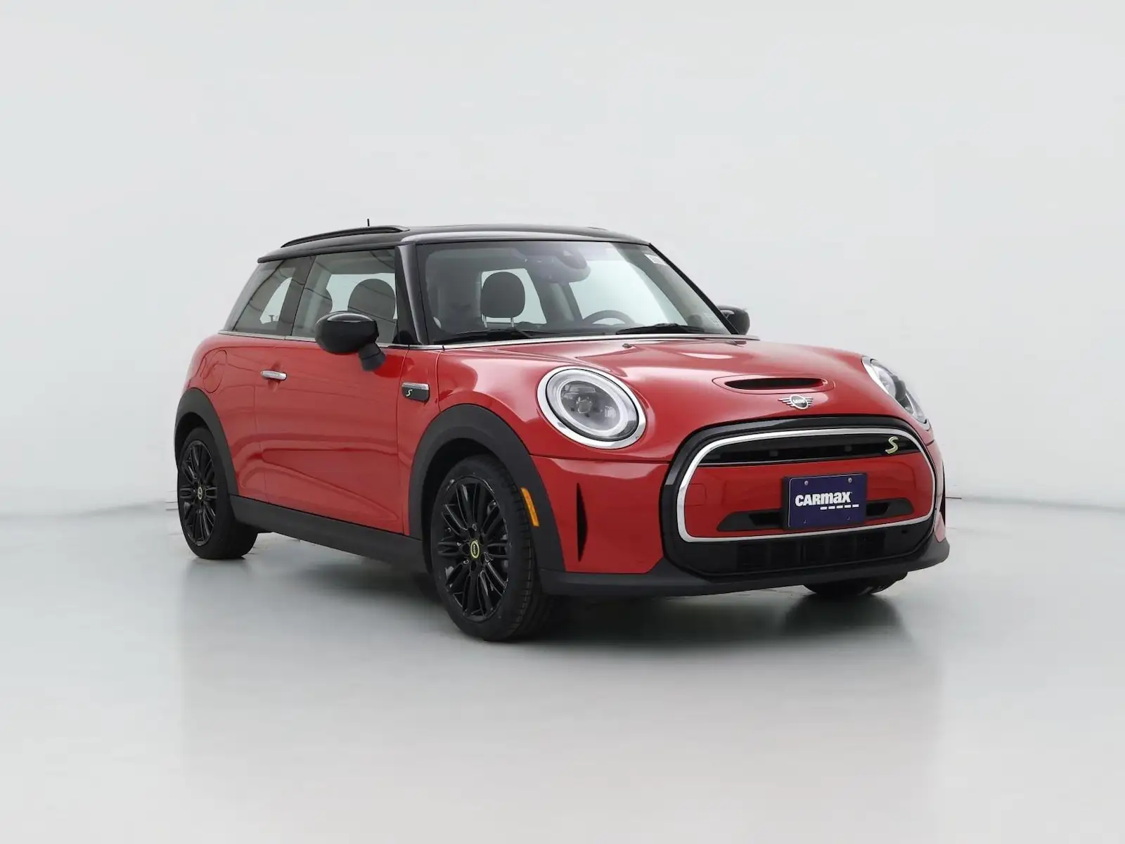 2023 MINI Hardtop Cooper SE photo 1