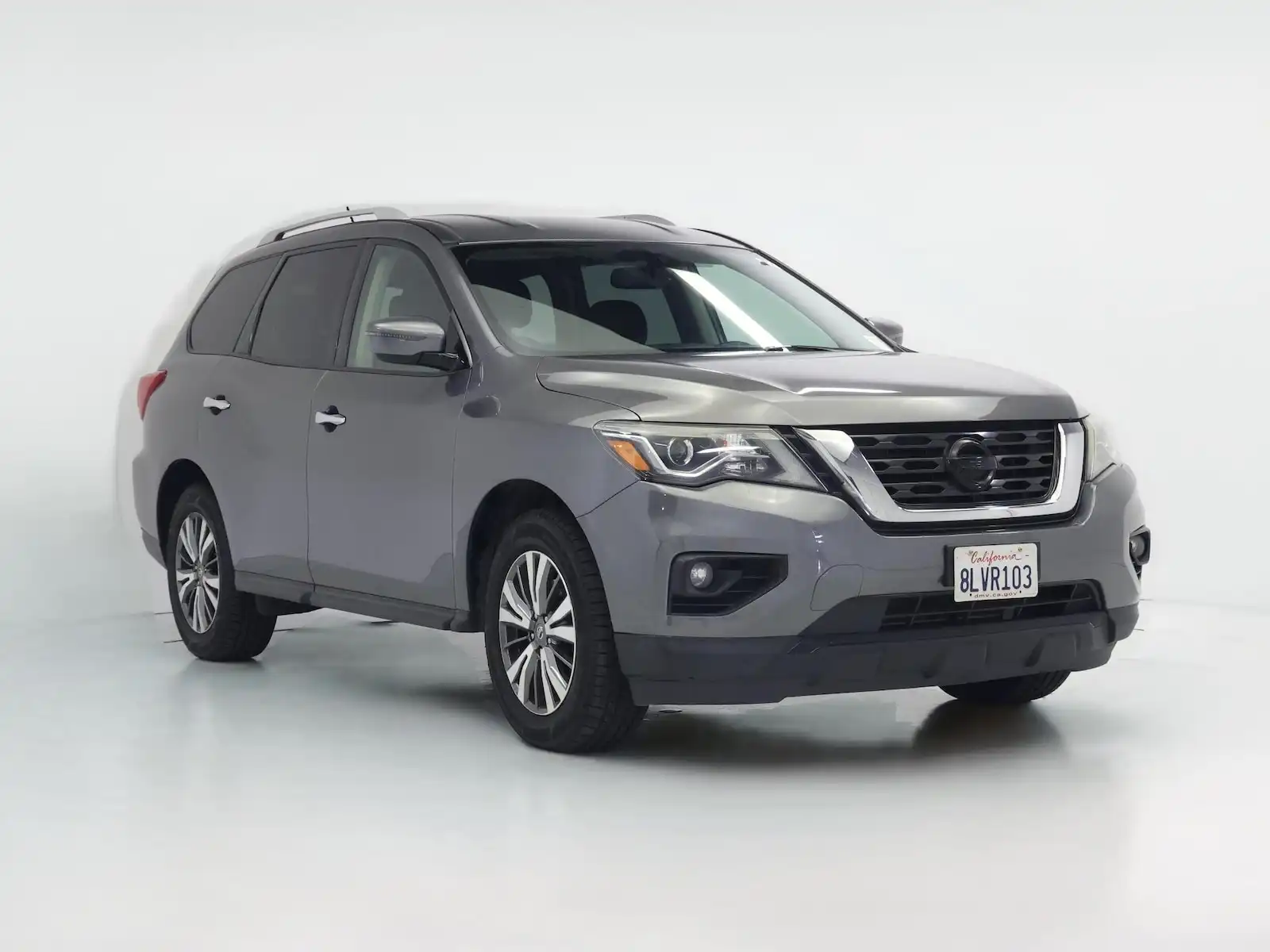 2018 Nissan Pathfinder SV 4WD's photo
