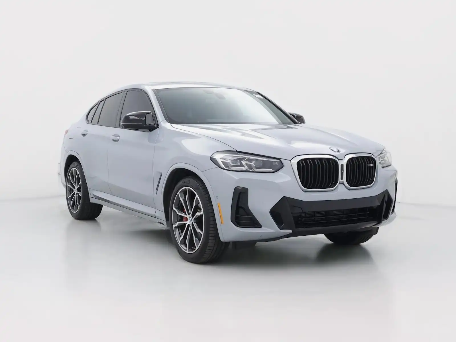 2022 BMW X4 M40i's photo