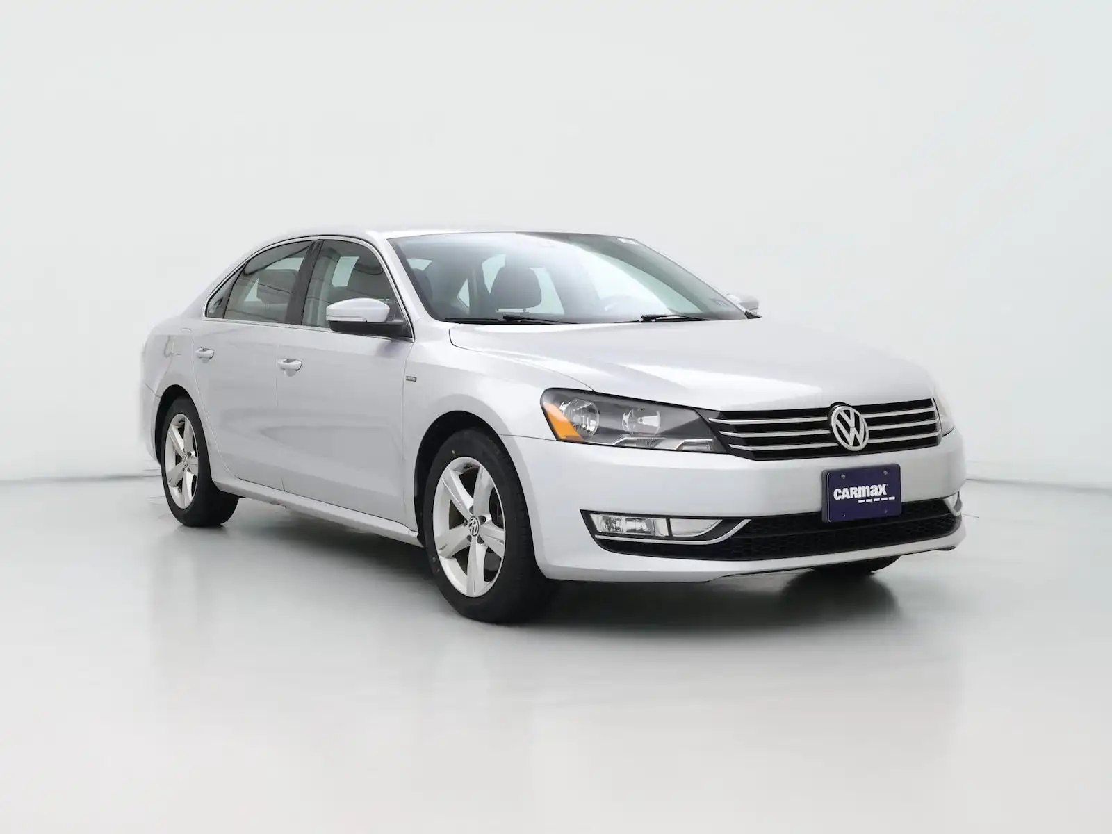 2015 Volkswagen Passat 1.8T Limited Edition DSG PZEV's photo