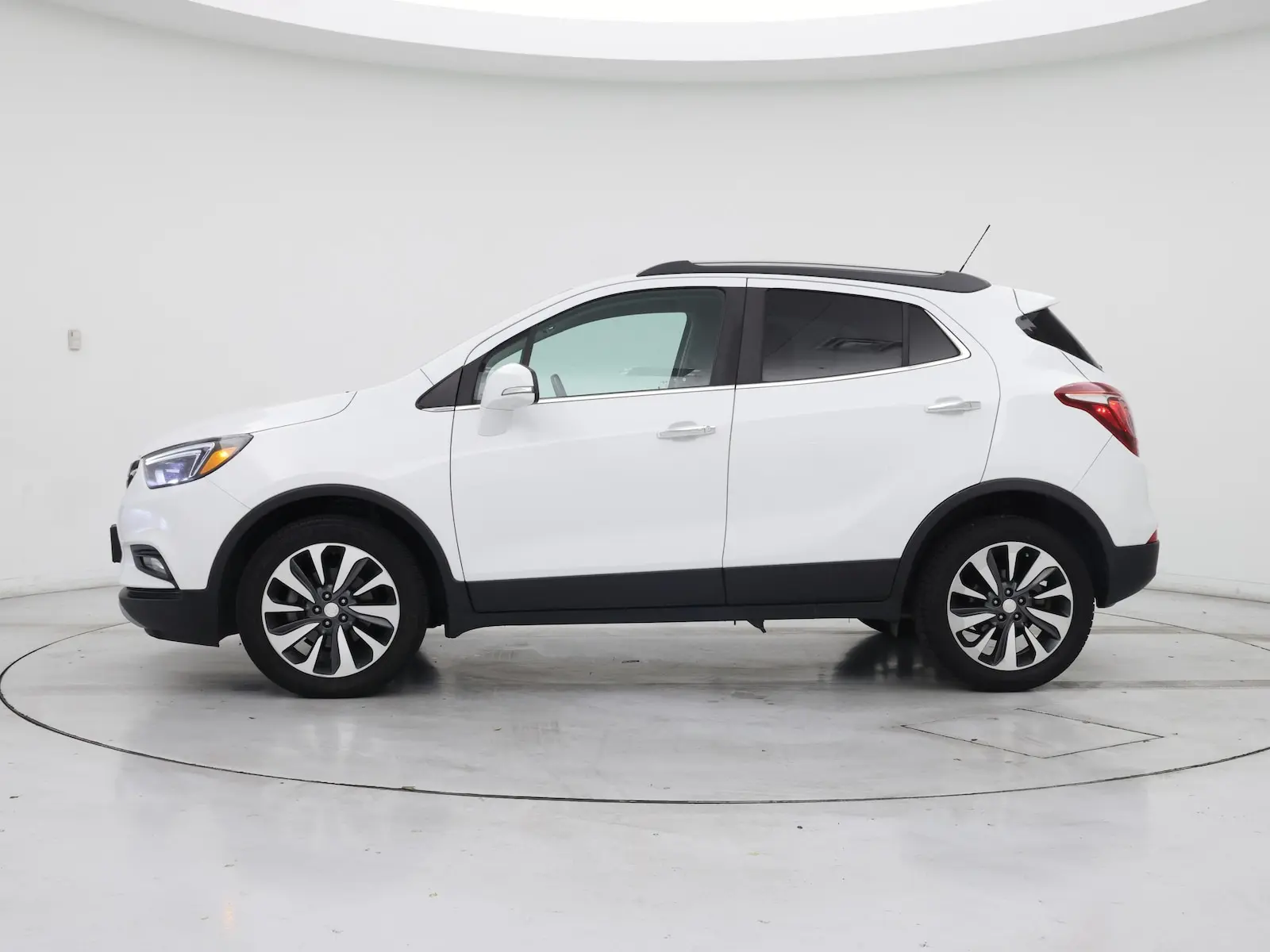 2020 Buick Encore Essence photo 4