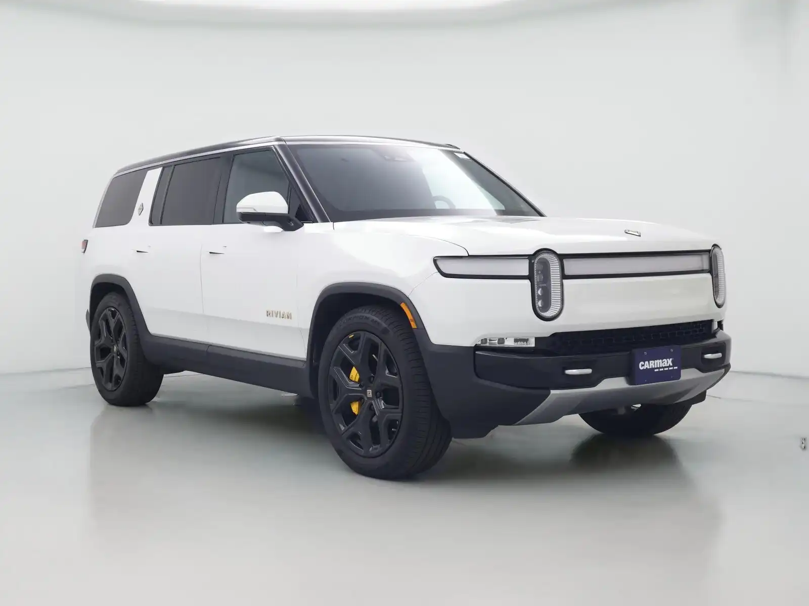 2023 Rivian R1S Adventure Quad-Motor Large Pack's photo