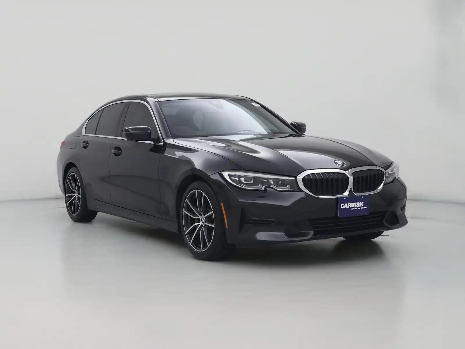 2021 BMW 3 Series 330i Sedan's photo
